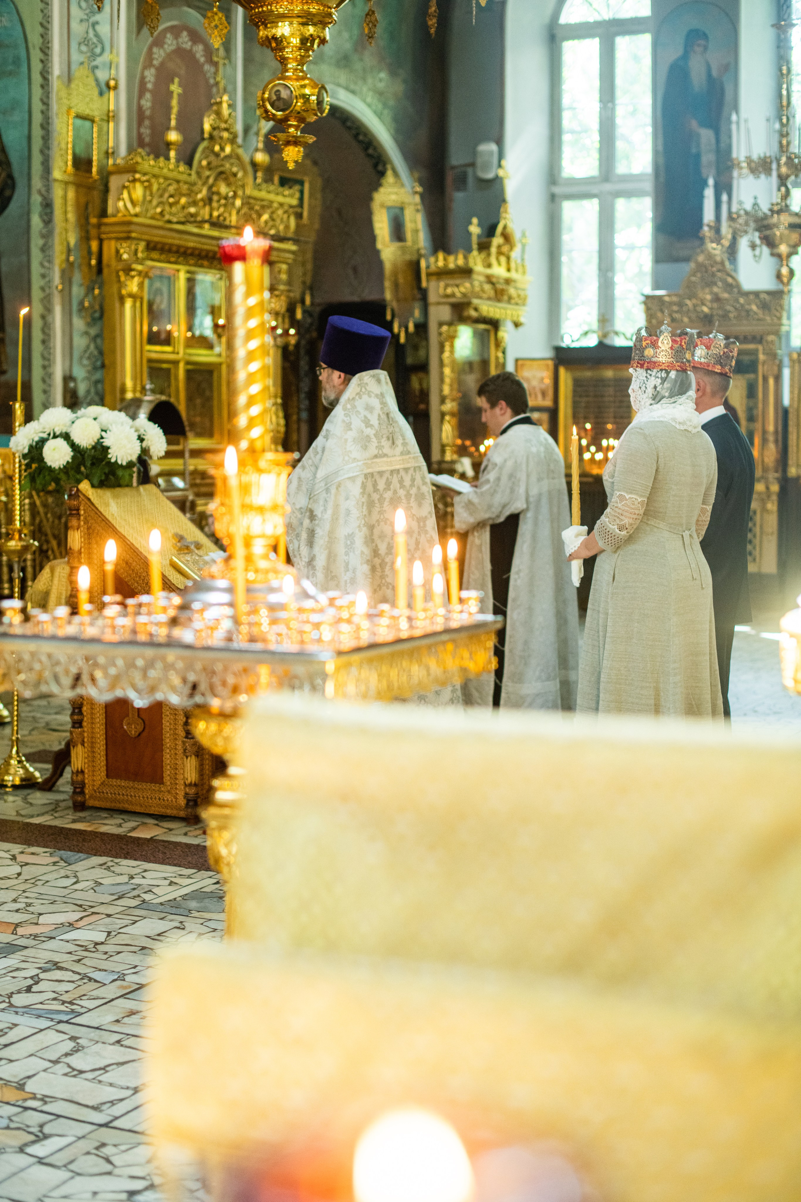 Венчание Натальи и Виктора в Храме Адриана и Натальи в Бабушкине. Фотограф Крещения и Венчания в Москве и МО