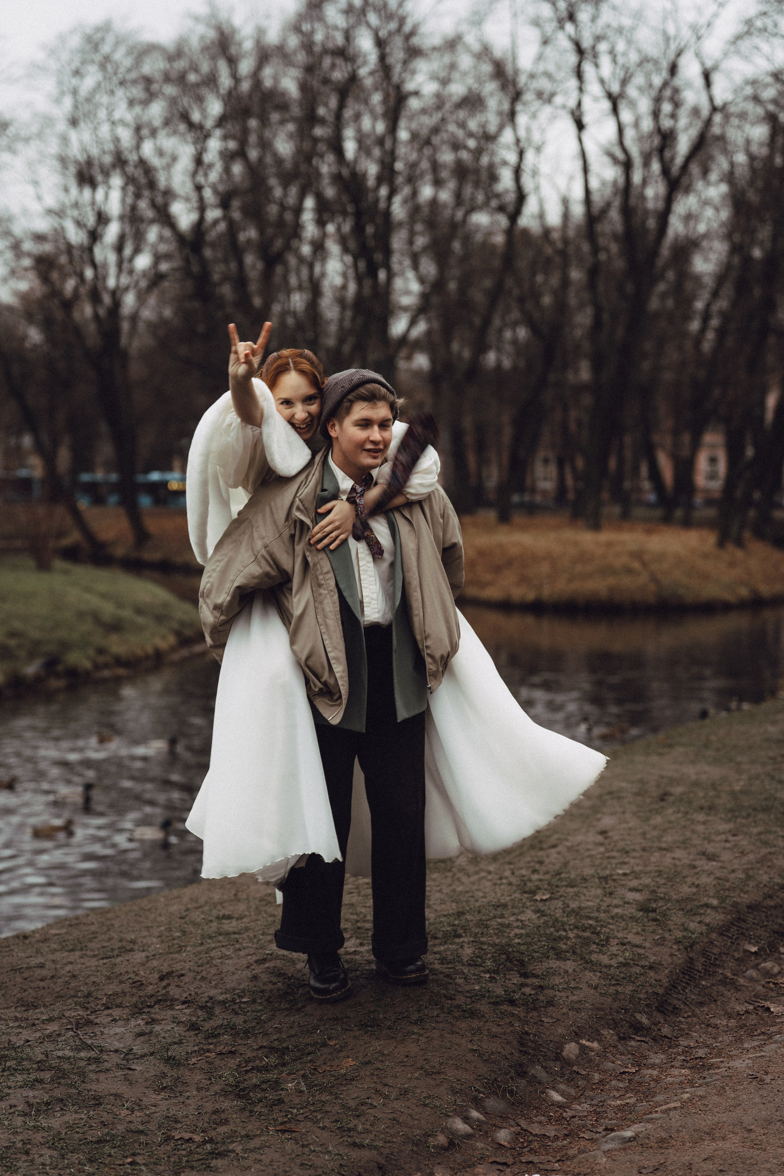 СВАДЕБНАЯ СЬЕМКА ВО ВТОРОМ ДВОРЦЕ С ГОСТЯМИ И ПРОГУЛКА В ТАВРИЧЕСКОМ САДУ. Профессиональный фотограф, Санкт-Петербург — Виктория Богомолова