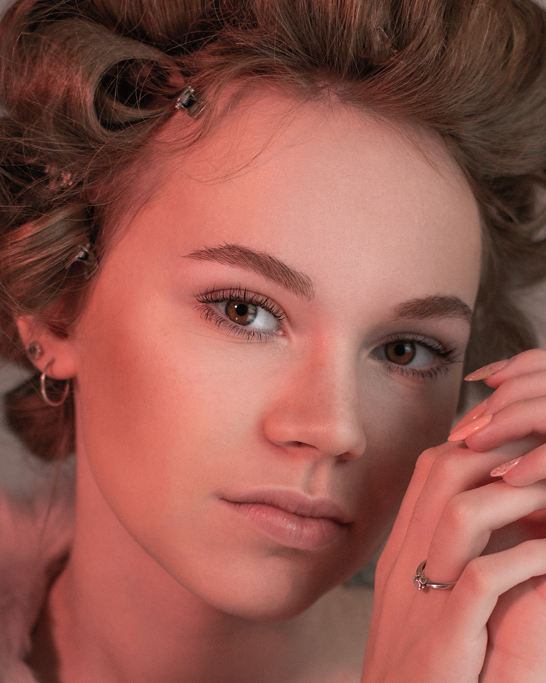 Sonya. Бьюти- и портретный фотограф в Москве Полли Максимова. Создаю съёмки и делаю ретушь для брендов косметики и рекламы