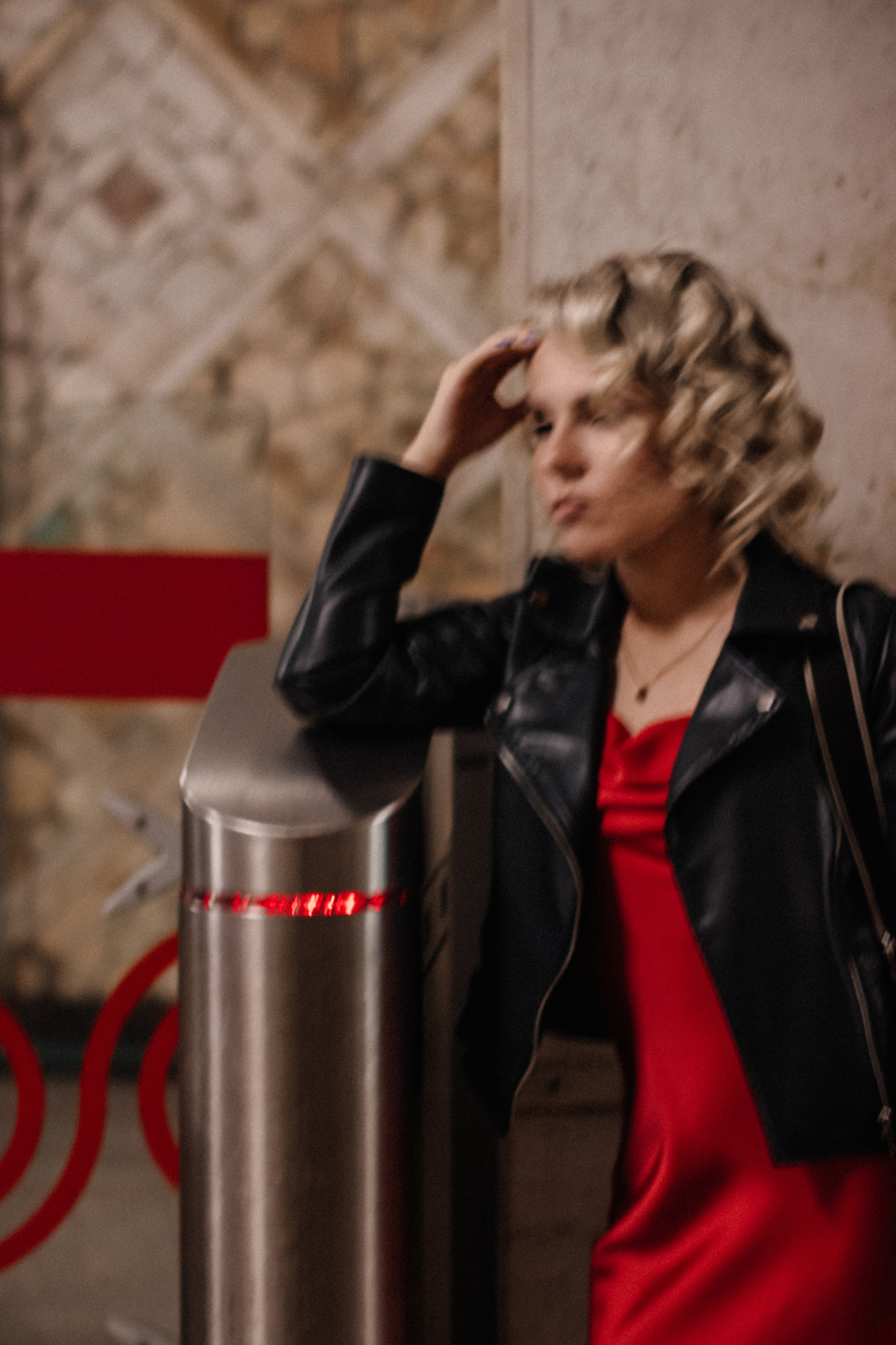 Частные клиентские съемки Москва Петербург. Бьюти- и портретный фотограф в Москве Полли Максимова. Создаю съёмки и делаю ретушь для брендов косметики и рекламы