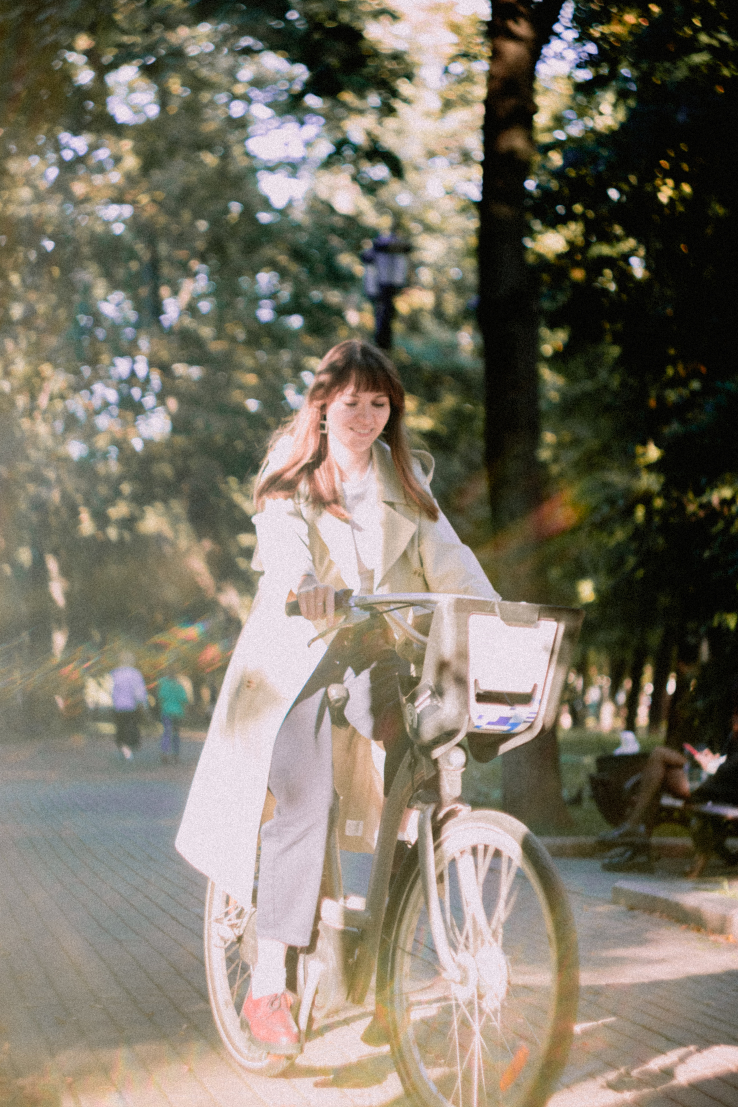 Частные клиентские съемки Москва Петербург. Бьюти- и портретный фотограф в Москве Полли Максимова. Создаю съёмки и делаю ретушь для брендов косметики и рекламы