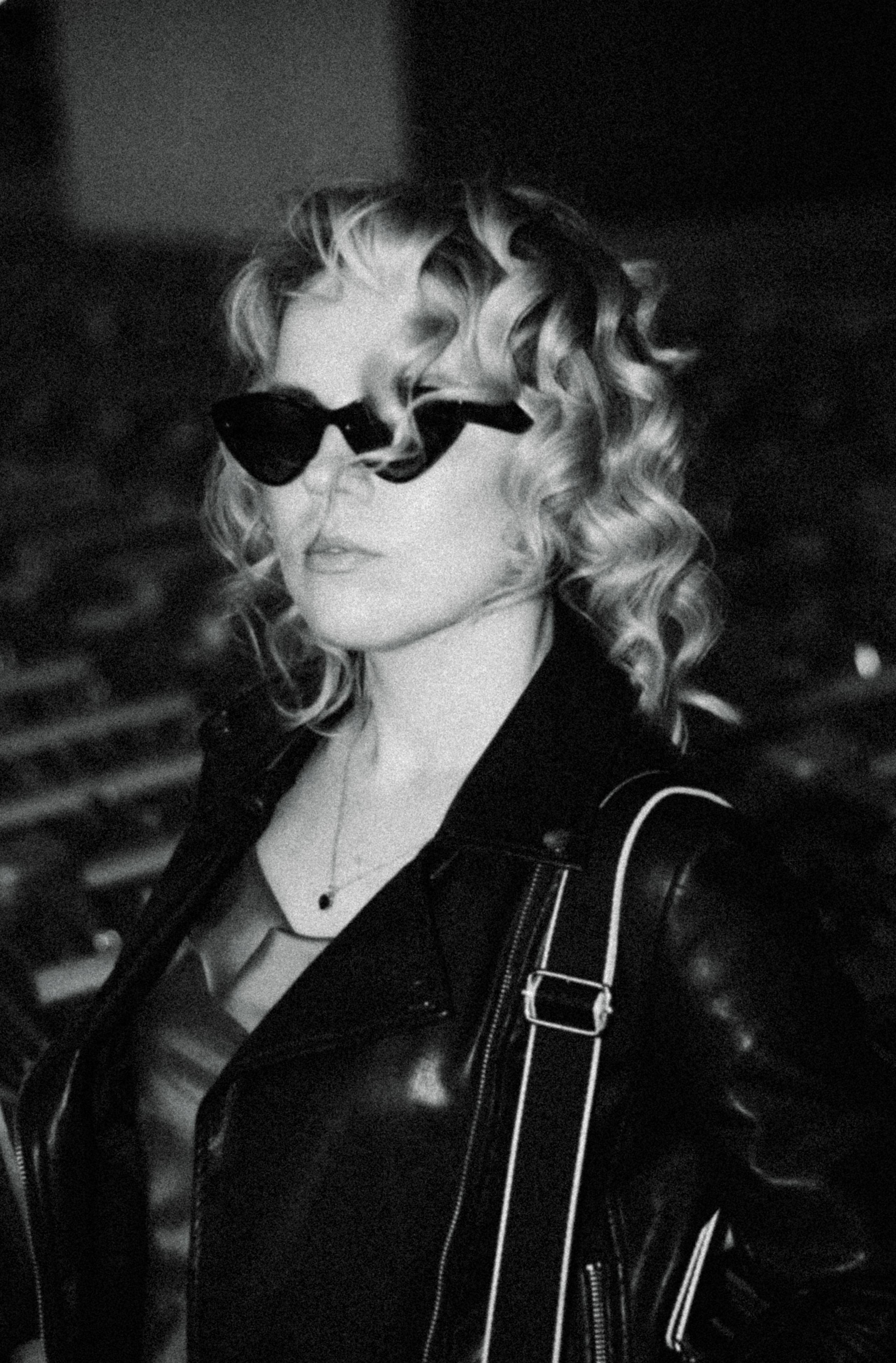 Частные клиентские съемки Москва Петербург. Бьюти- и портретный фотограф в Москве Полли Максимова. Создаю съёмки и делаю ретушь для брендов косметики и рекламы