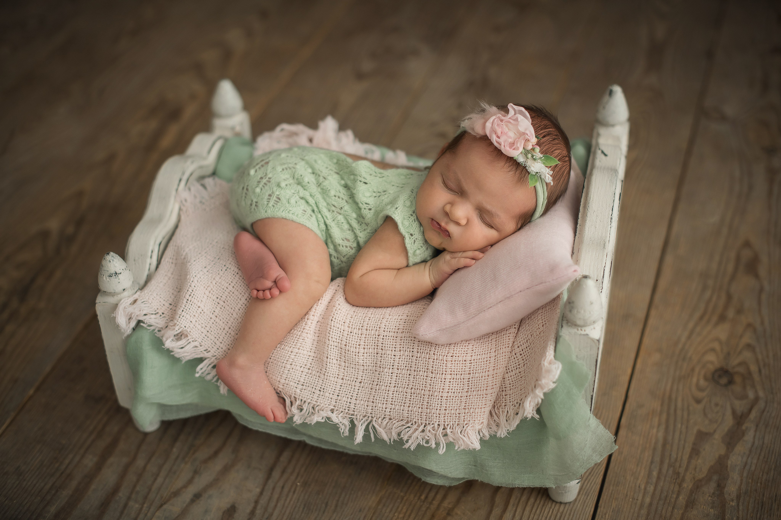 Новорожденные малыши владивосток. Детский и семейный фотограф Елена Новоселова в г. Владивосток