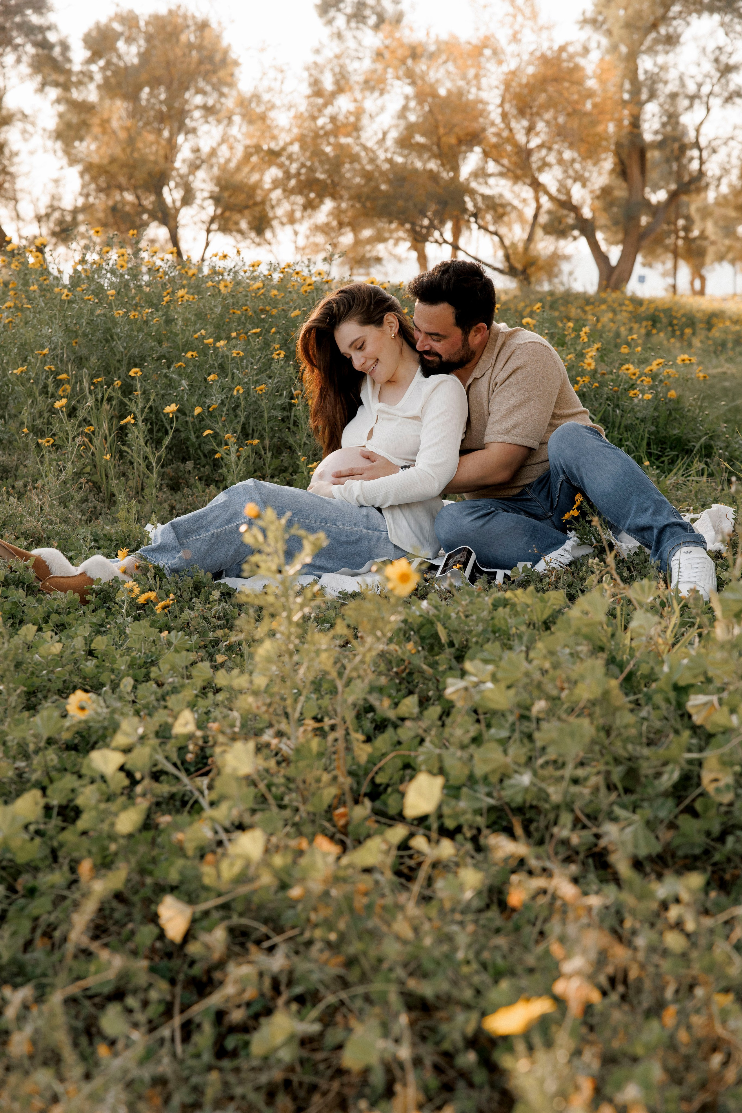 Pregnancy photoshoot (home/park/beach). Главная