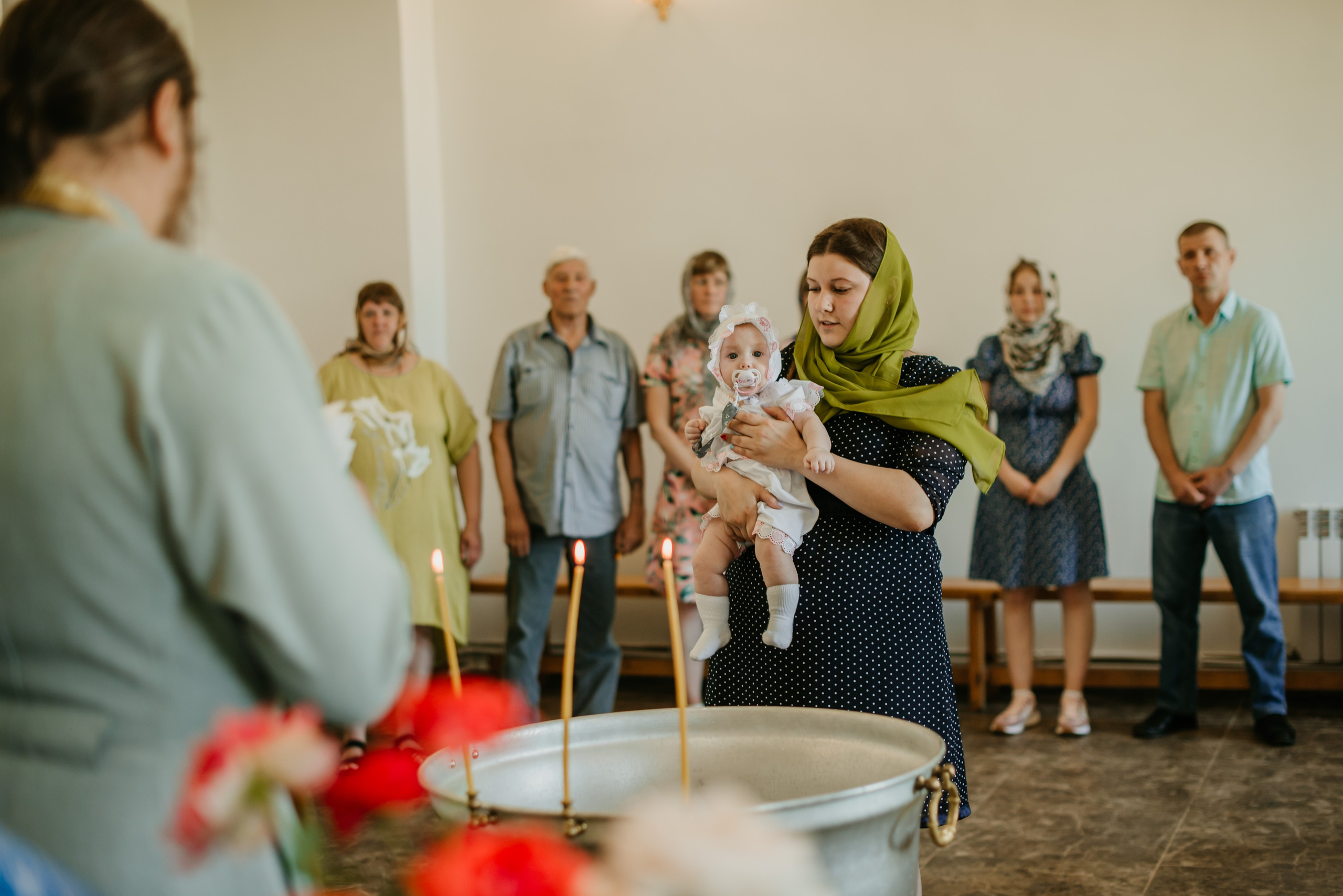 Таинство крещения Василисы. Свадебный, семейный и портретный фотограф в Суворове Анастасия Седыкин