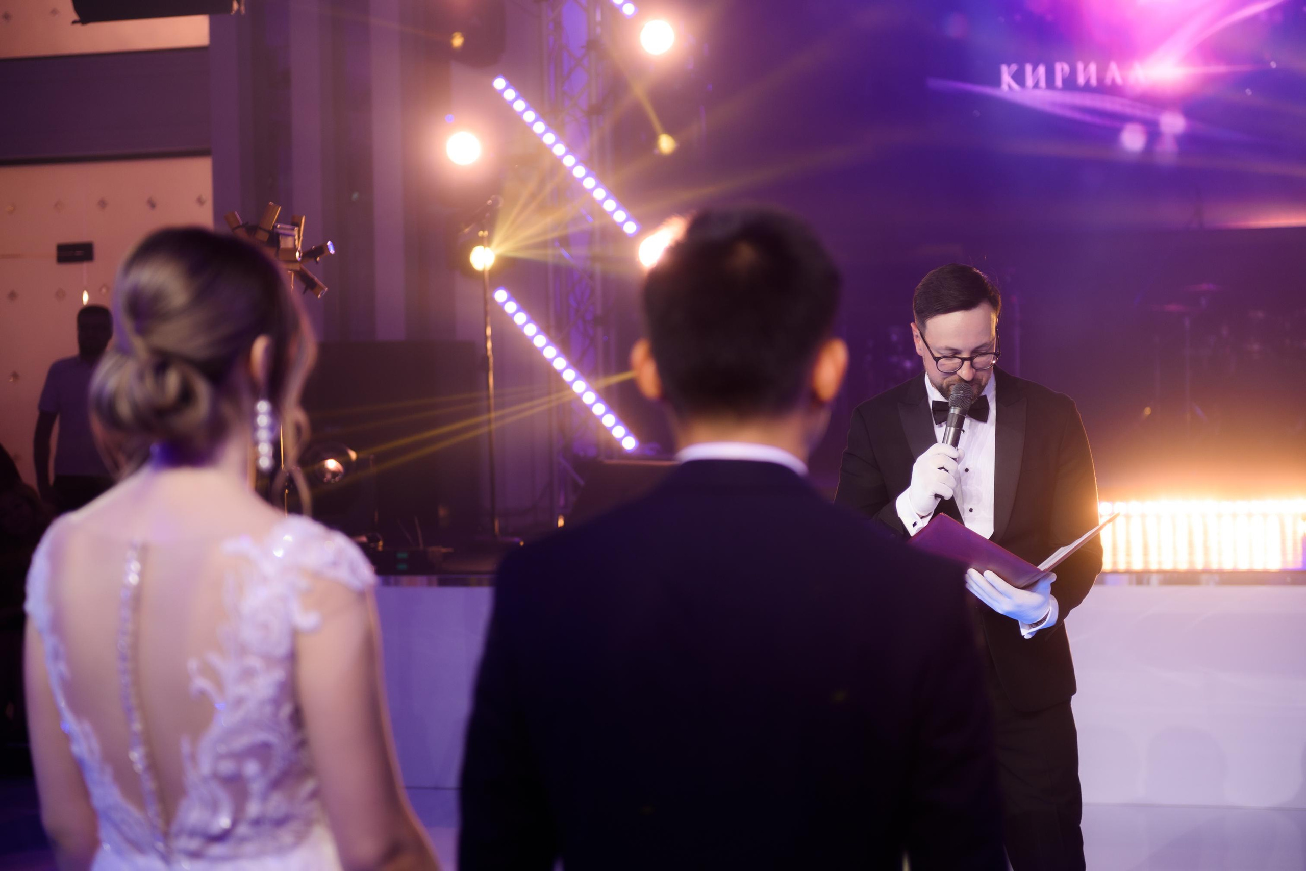 K & M. Главная