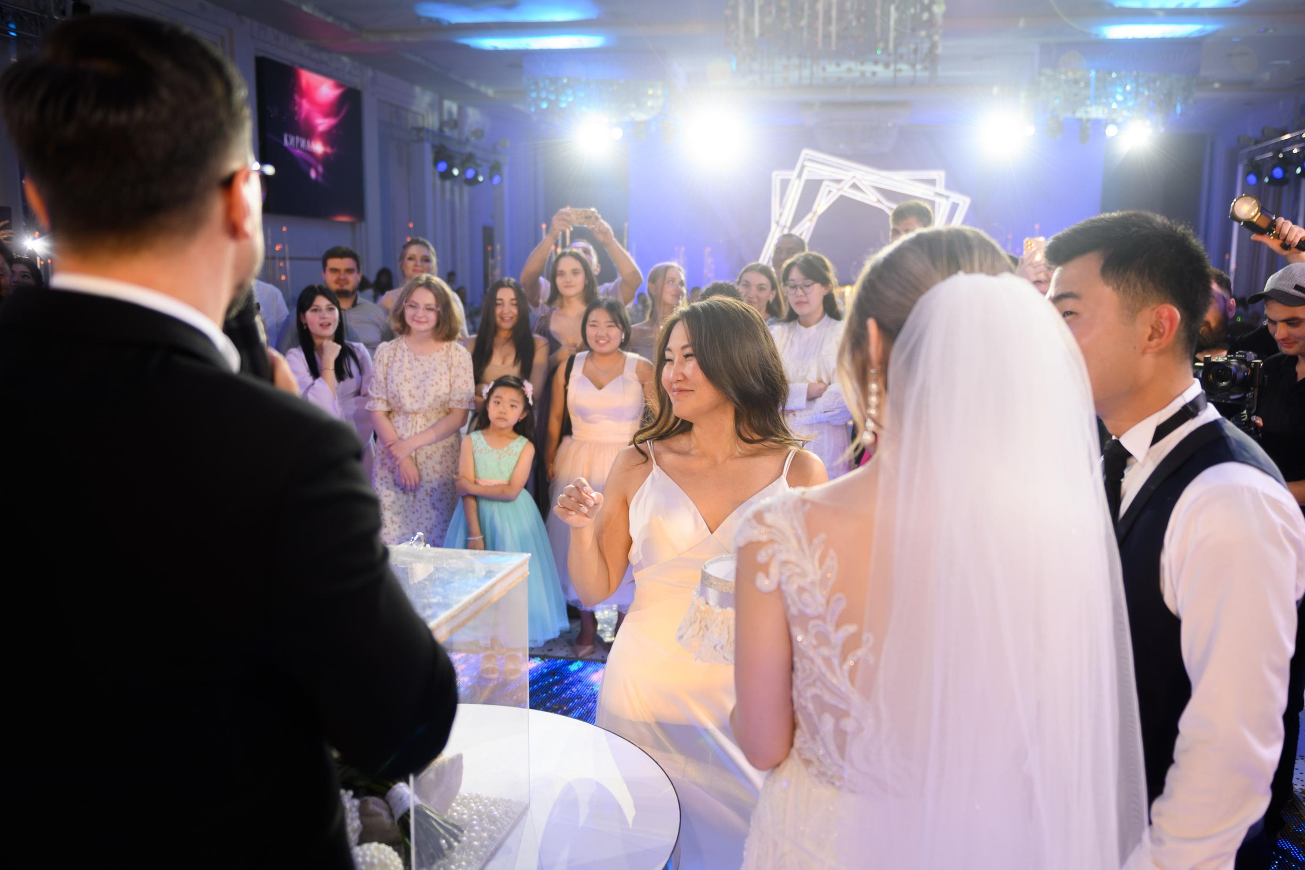 K & M. Главная