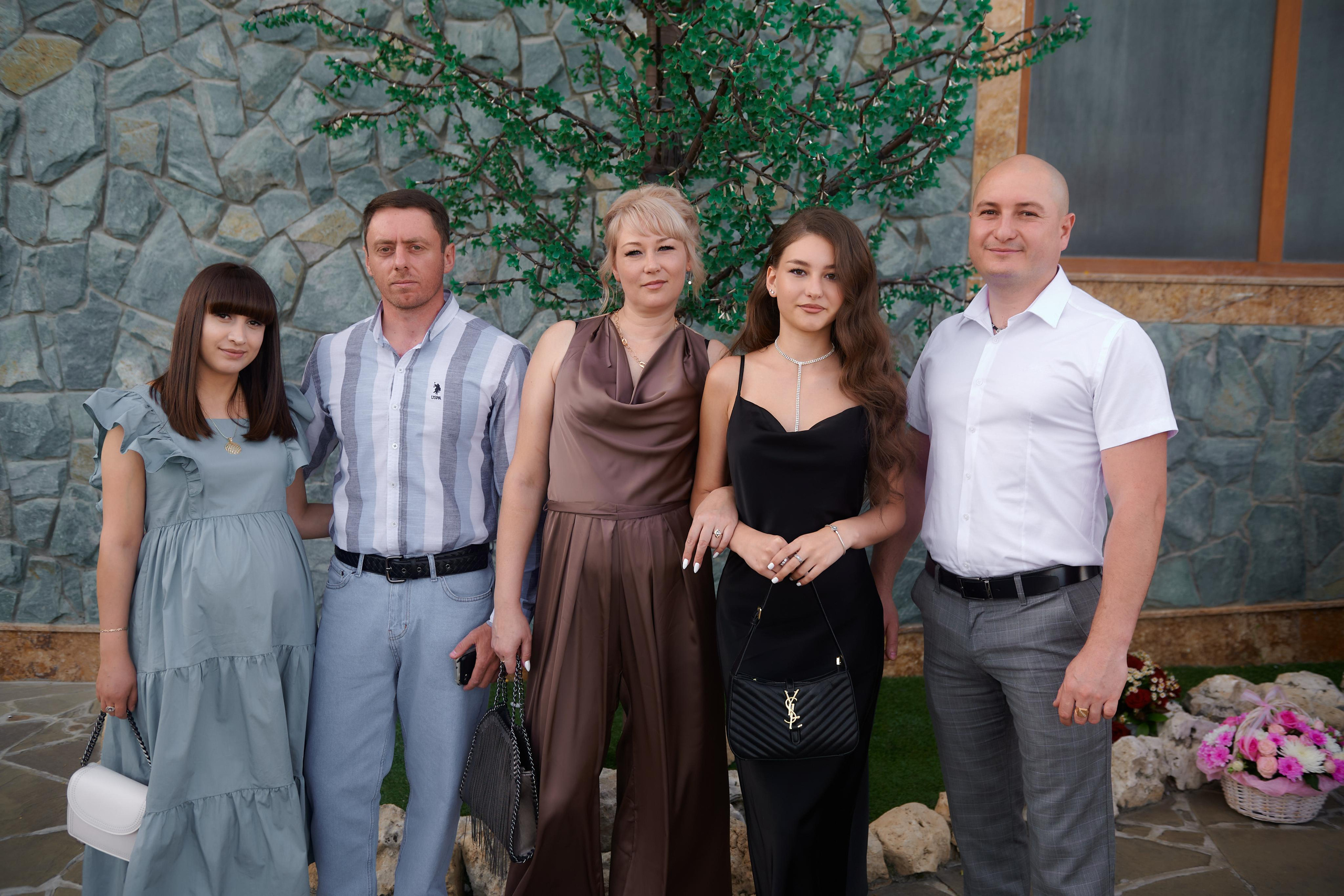 K & M. Главная