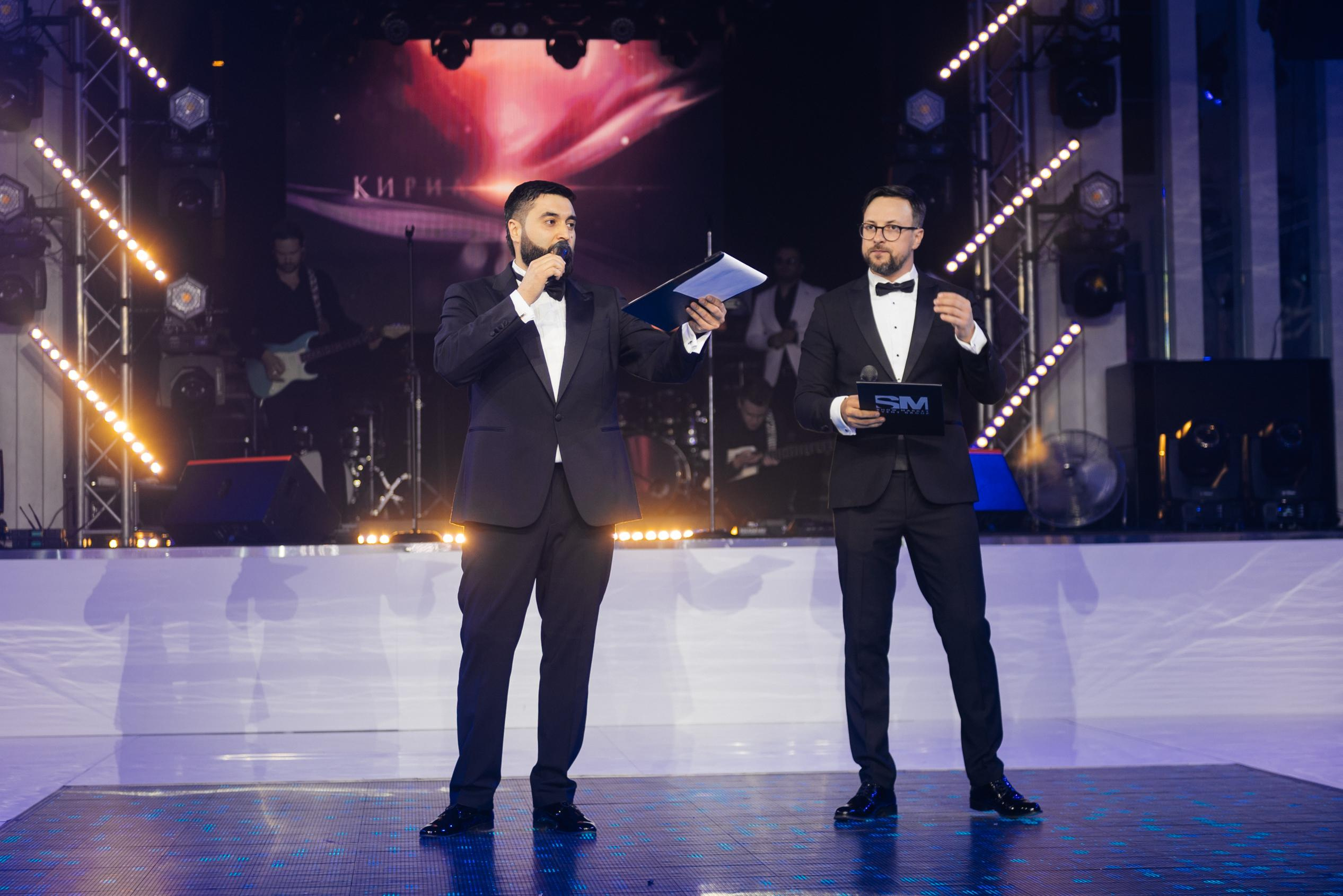 K & M. Главная