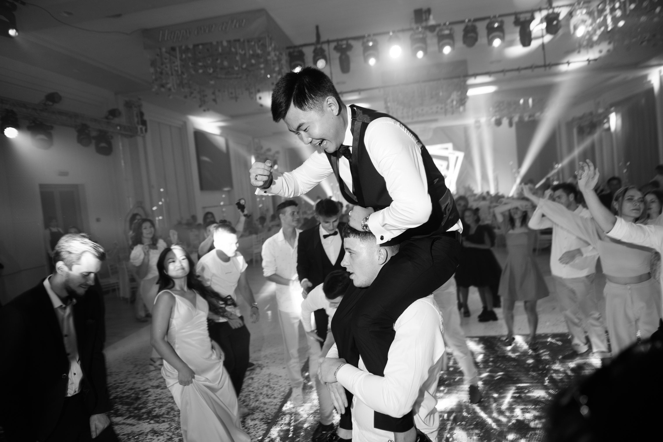 K & M. Главная