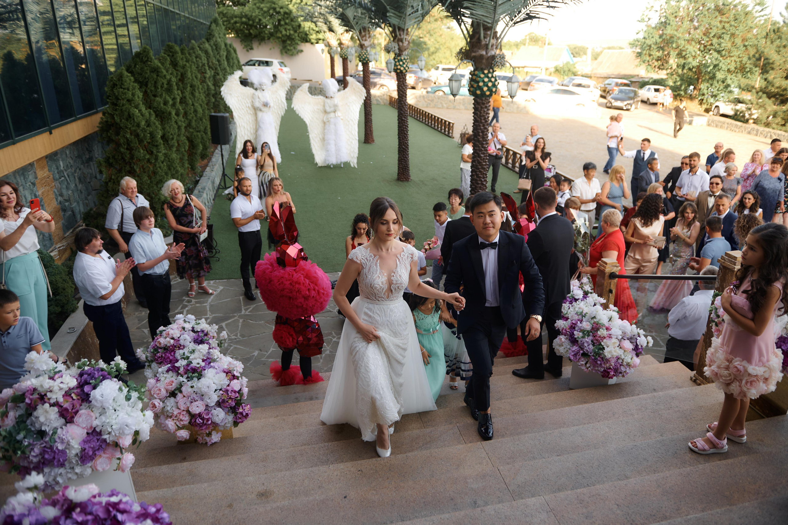 K & M. Главная