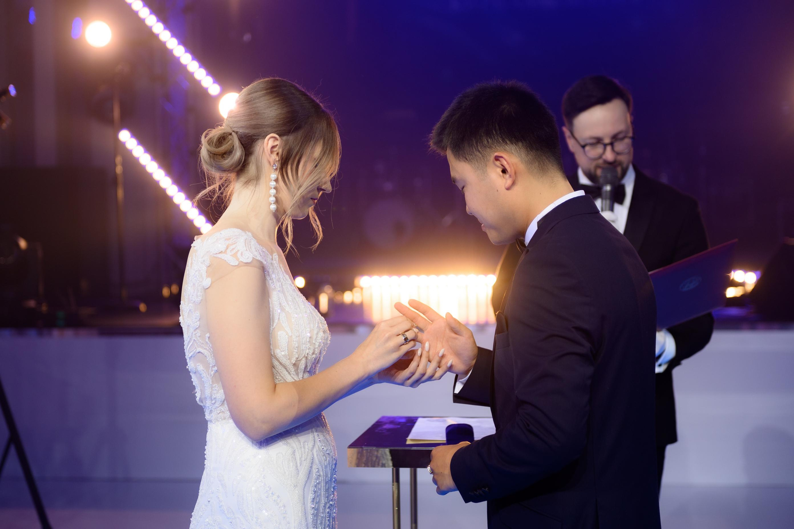 K & M. Главная