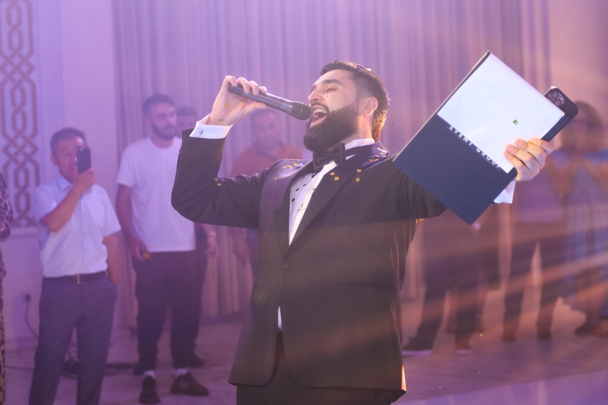 K & M. Главная