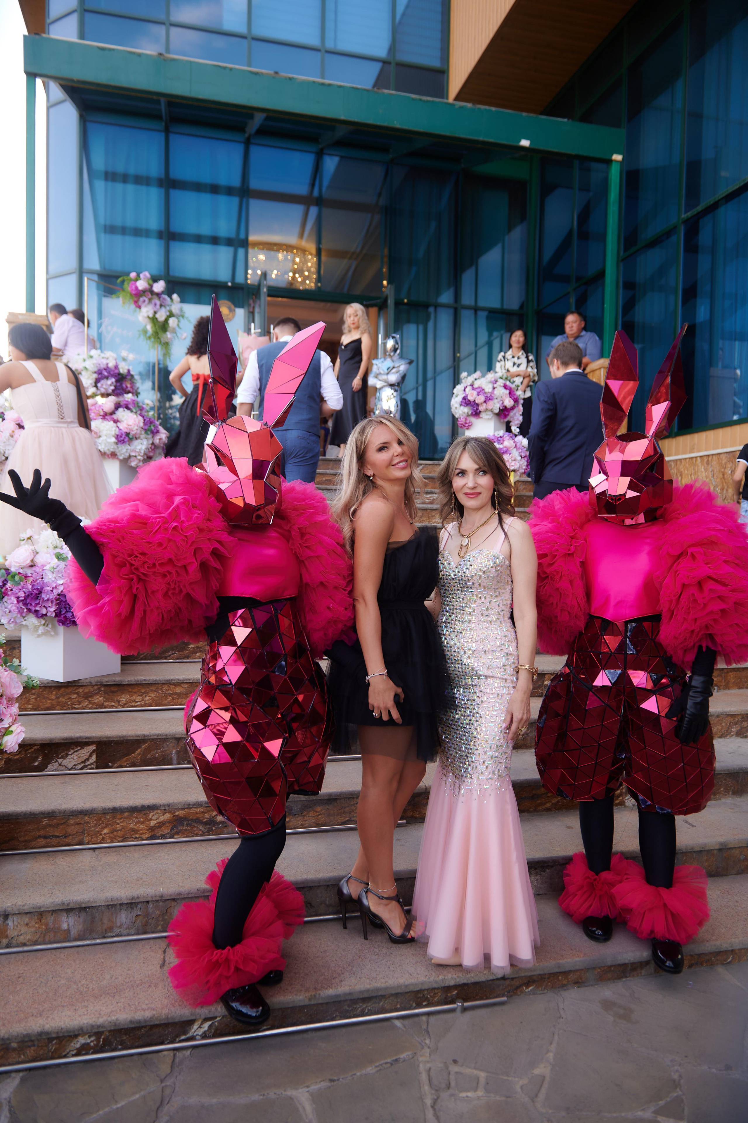 K & M. Главная