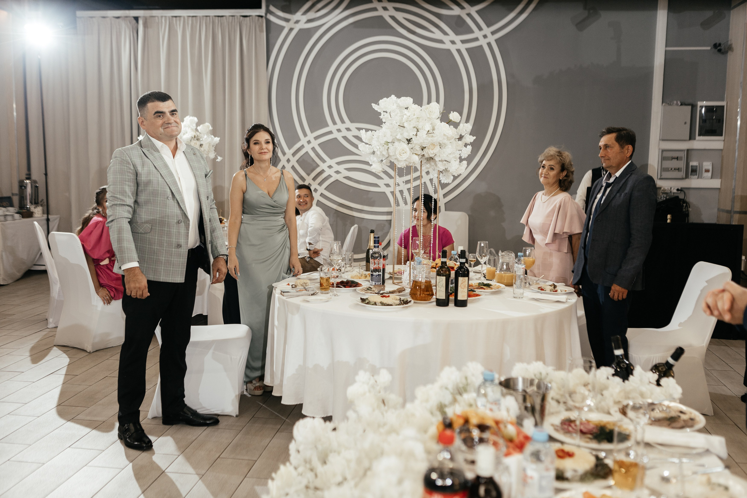 Свадебный фотограф Уфа — Руслан ГабдлисламовЖивые эмоции, красивые кадры, воспоминания на всю жизнь.Работаю по всей Республике Башкортоста. Свадебный фотограф Уфа Руслан Габдлисламов