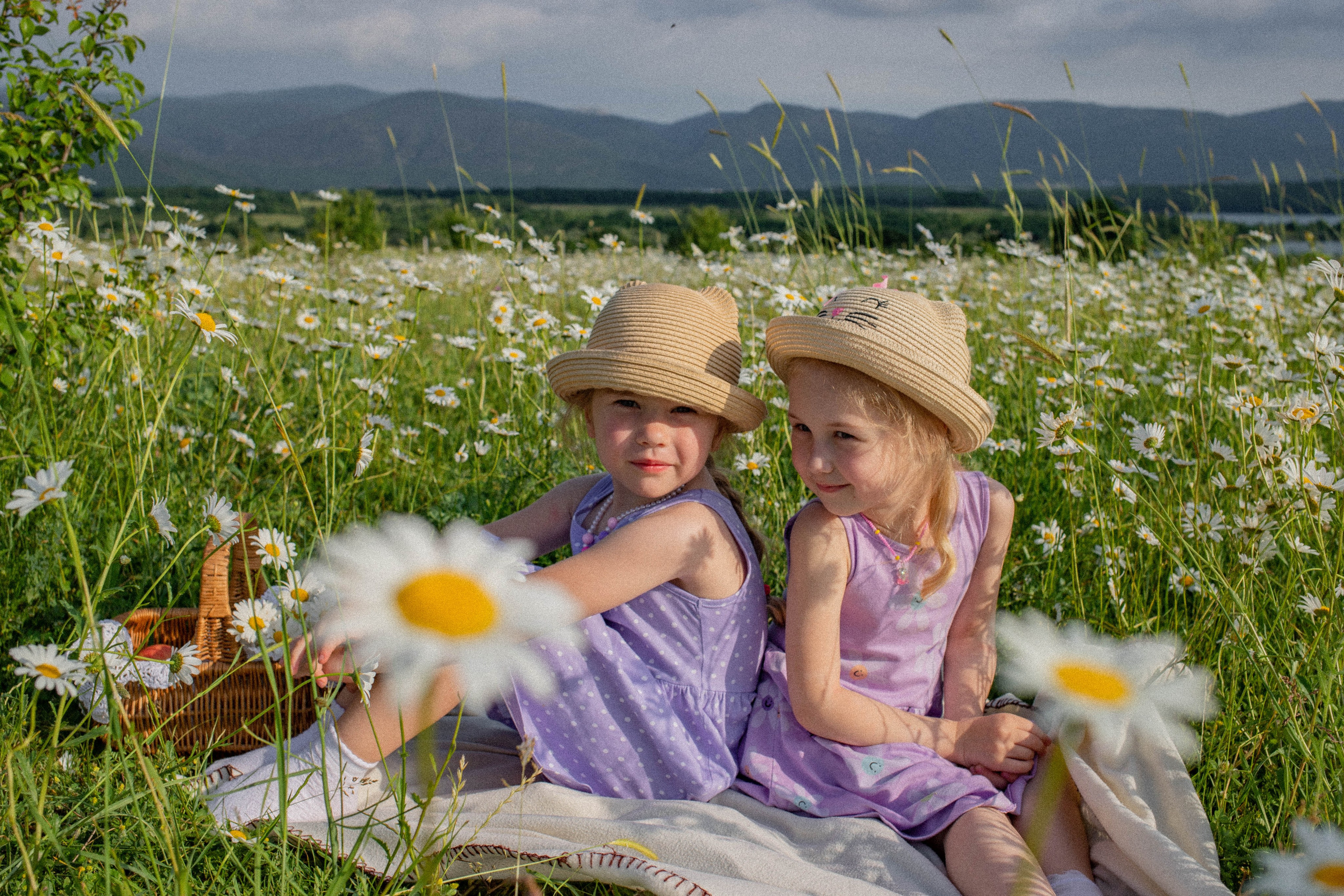 Подруги. Фотограф Немазенко Ольга
