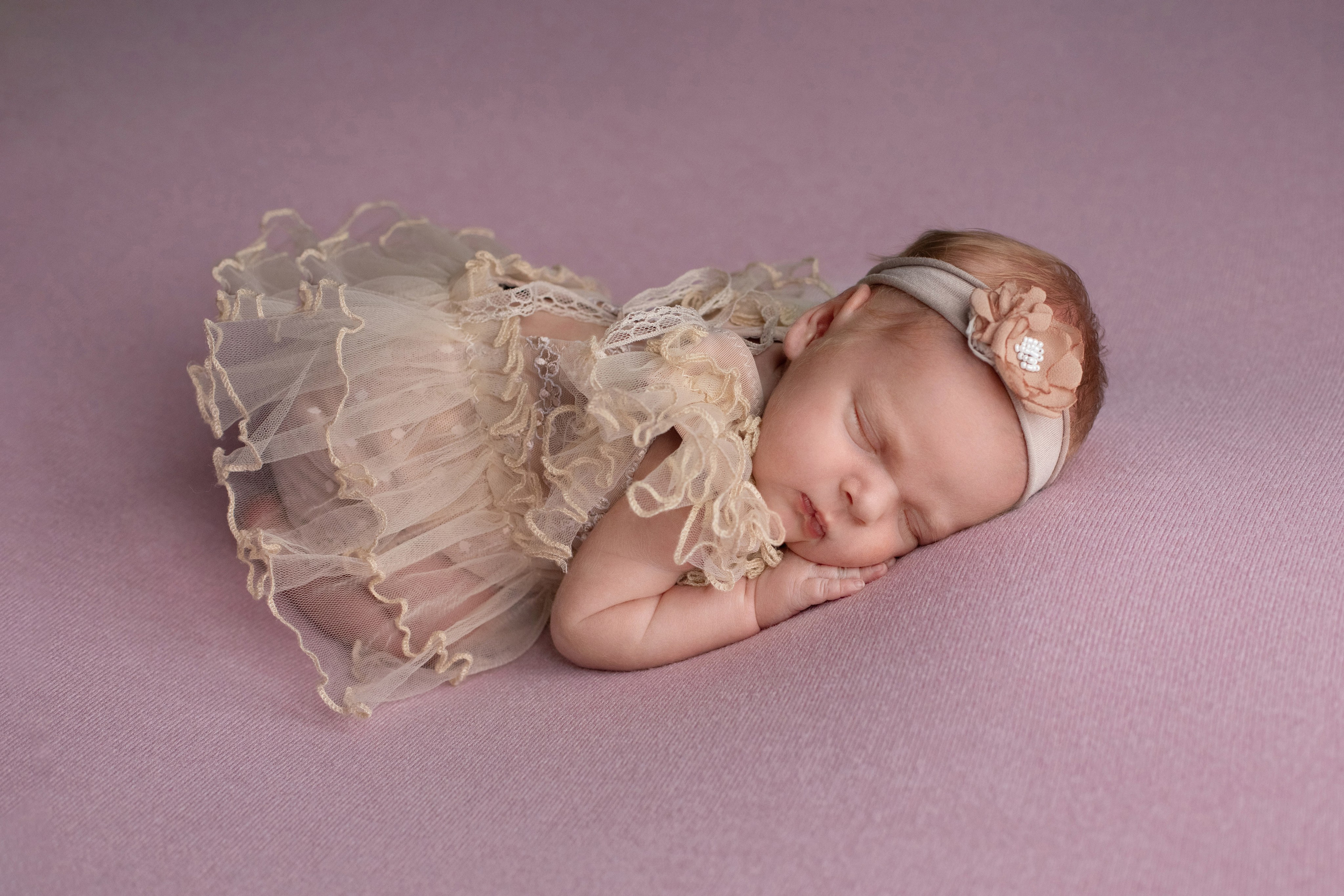 Анастасия (Итого). Фотограф новорожденных в Екатеринбурге Татьяна Продан