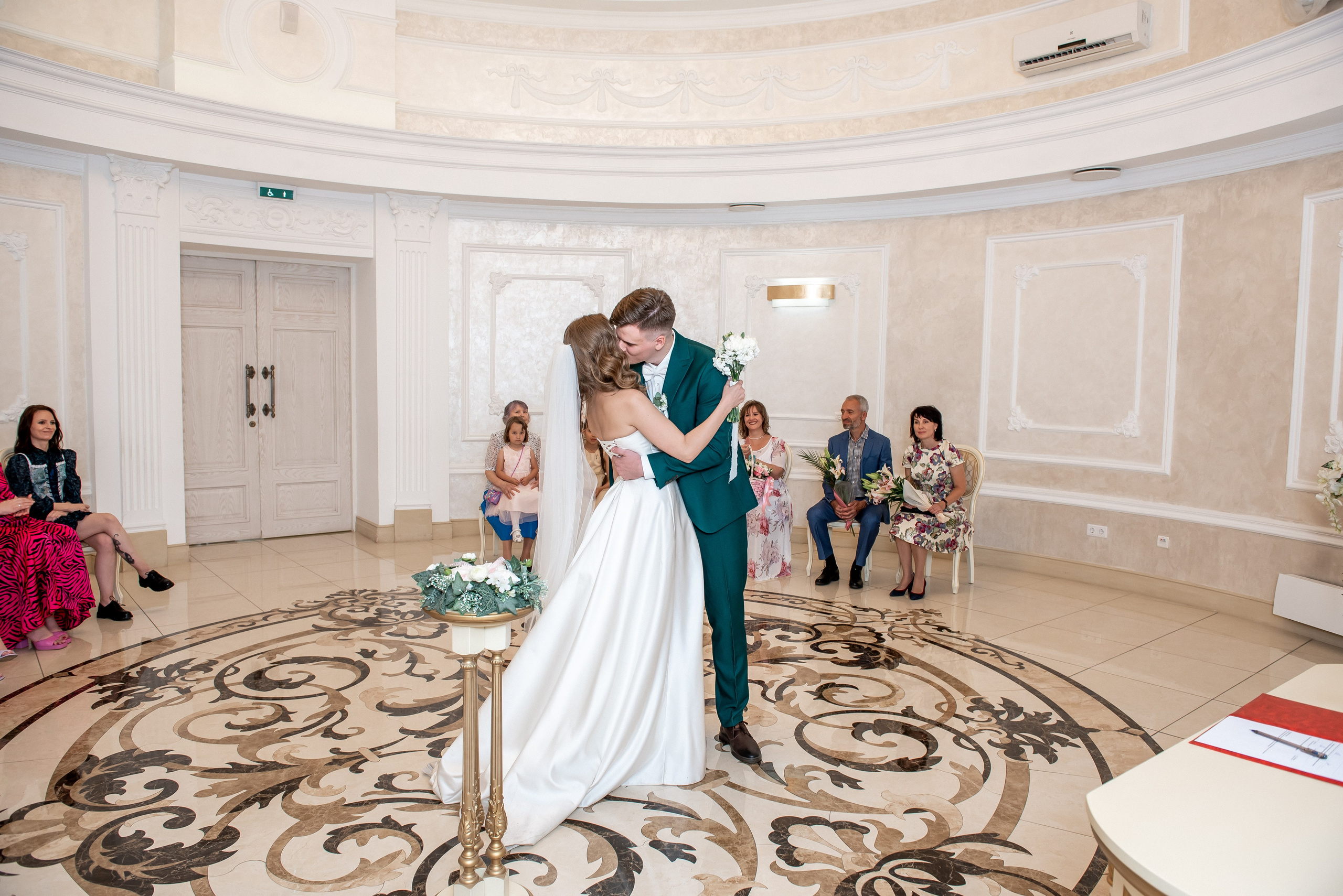 Павел и Анна. Свадебный фотограф в Новосибирске. Александра Верхушина