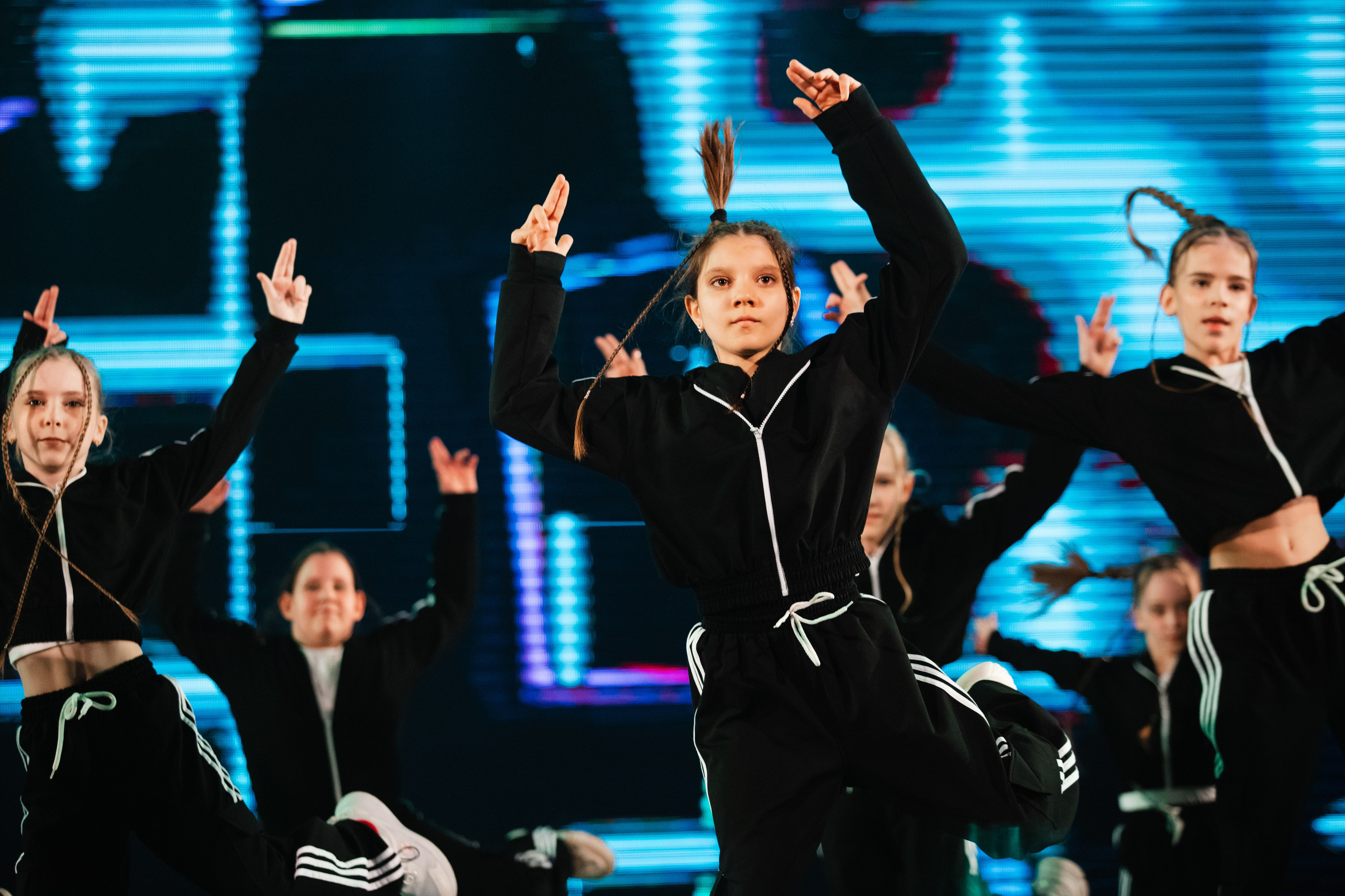 Отчетный концерт «Очарование» 2024. Роман Урумбаев фотограф Нижневартовск