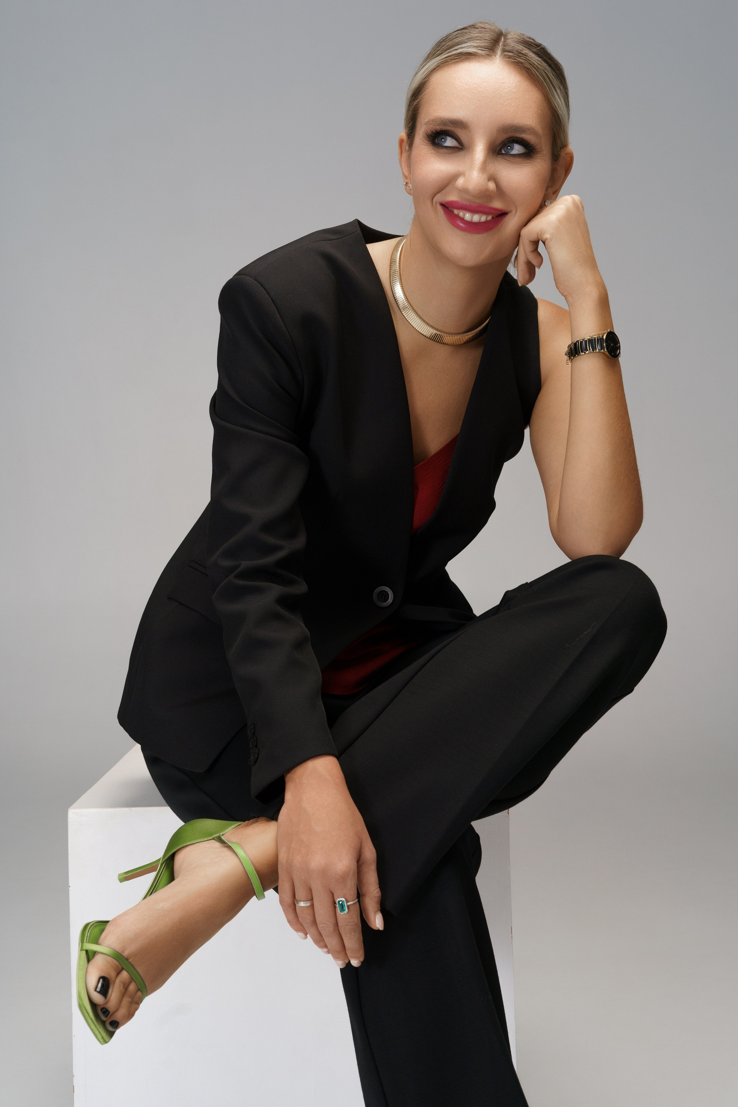 Оля. Главная