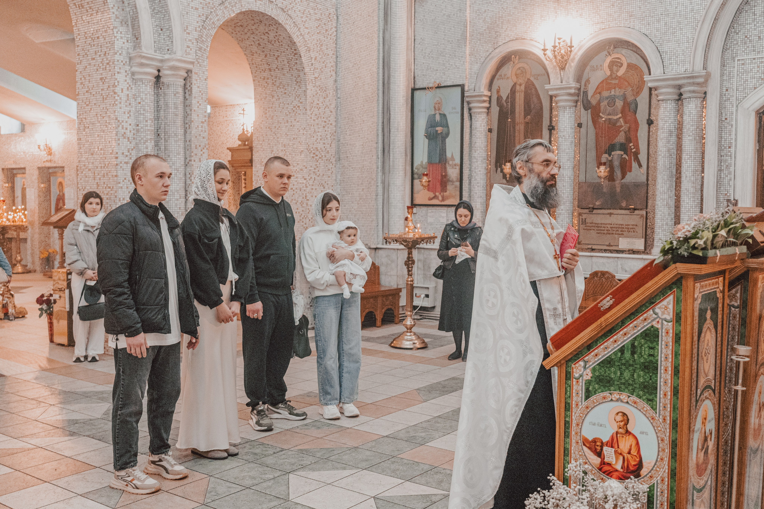 Съёмка таинства крещения. Фотограф в Волгограде и Волжском Анастасия Кальдина