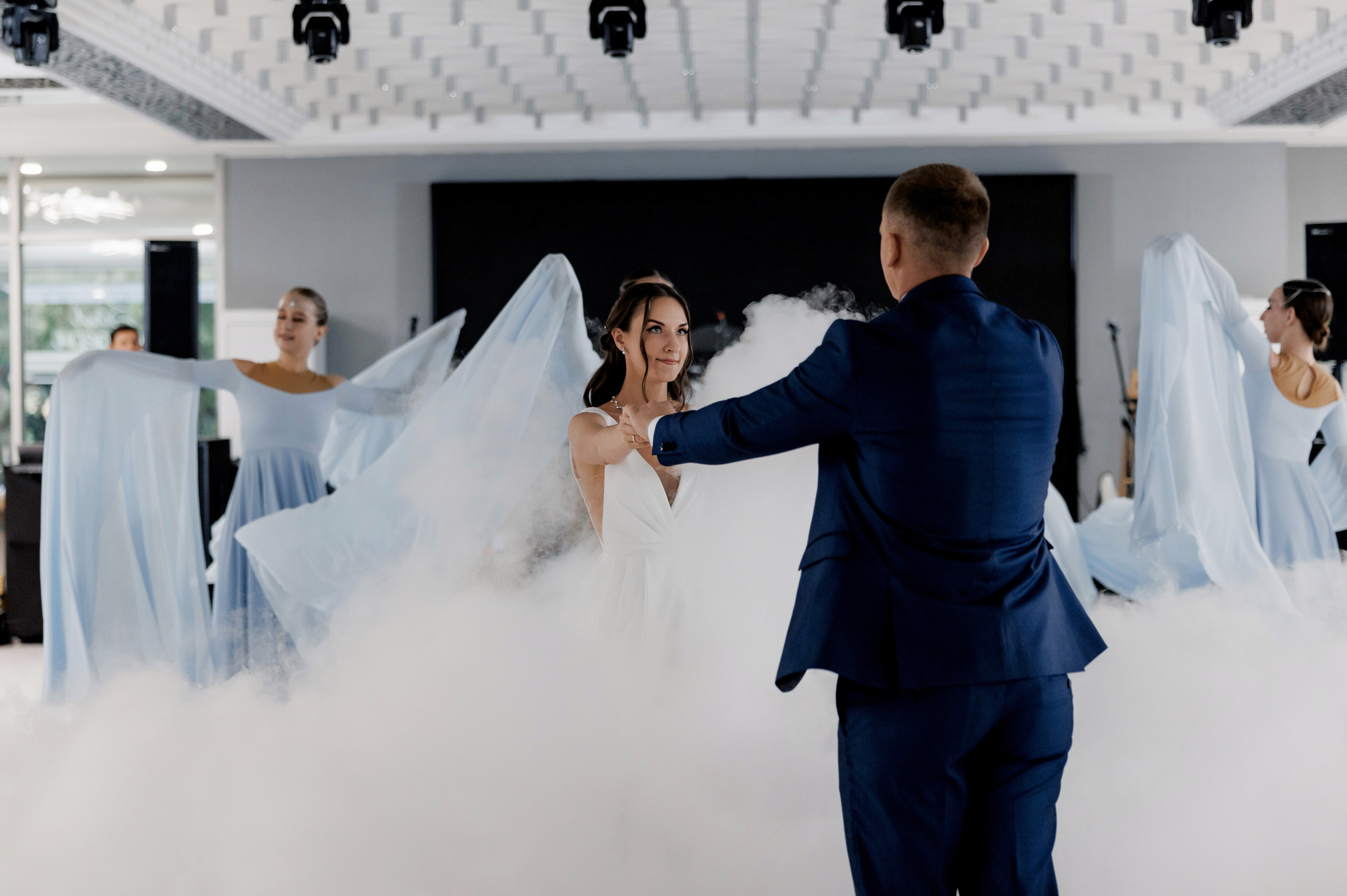 постановочный танец молодожен в Краснодаре