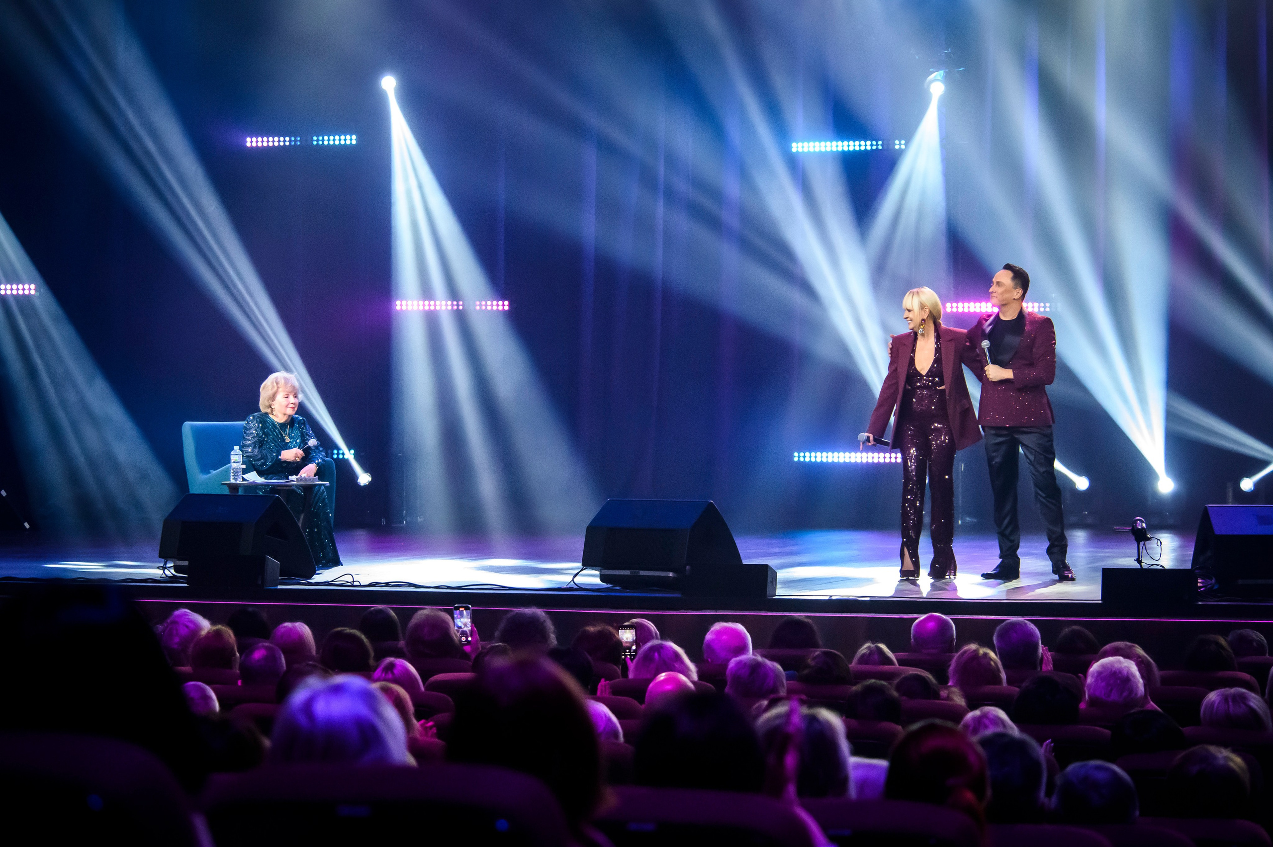Лариса Рубальская — КЗ «Москва», Остров мечты. Бренд-фотограф для экспертов и блогеров в Москве Влада Горбовская