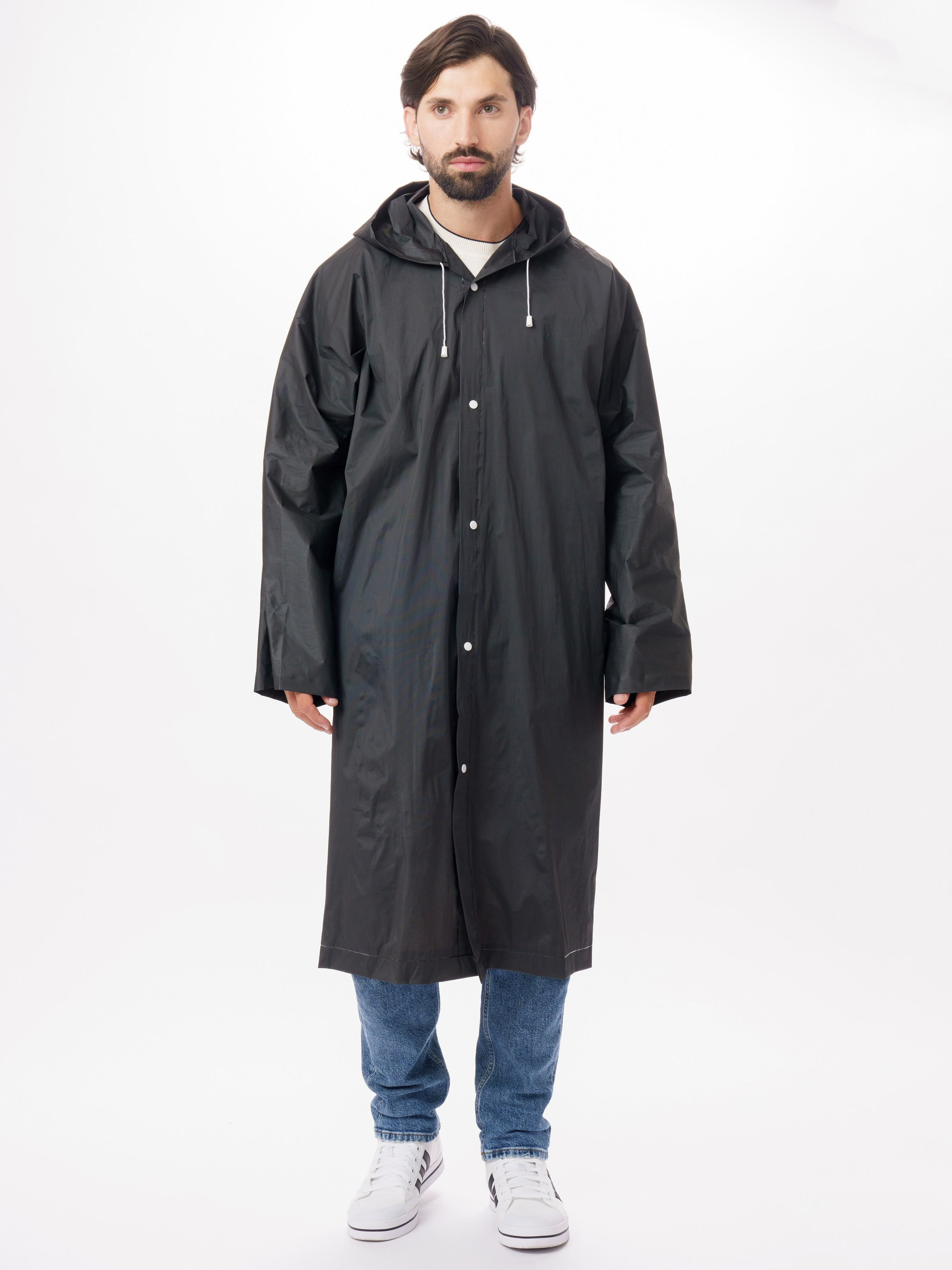 Дождевики, парная съемка. KED Production — продакшн из СПб. Создаём фото, видео и контент, который помогает брендам и селлерам продавать больше