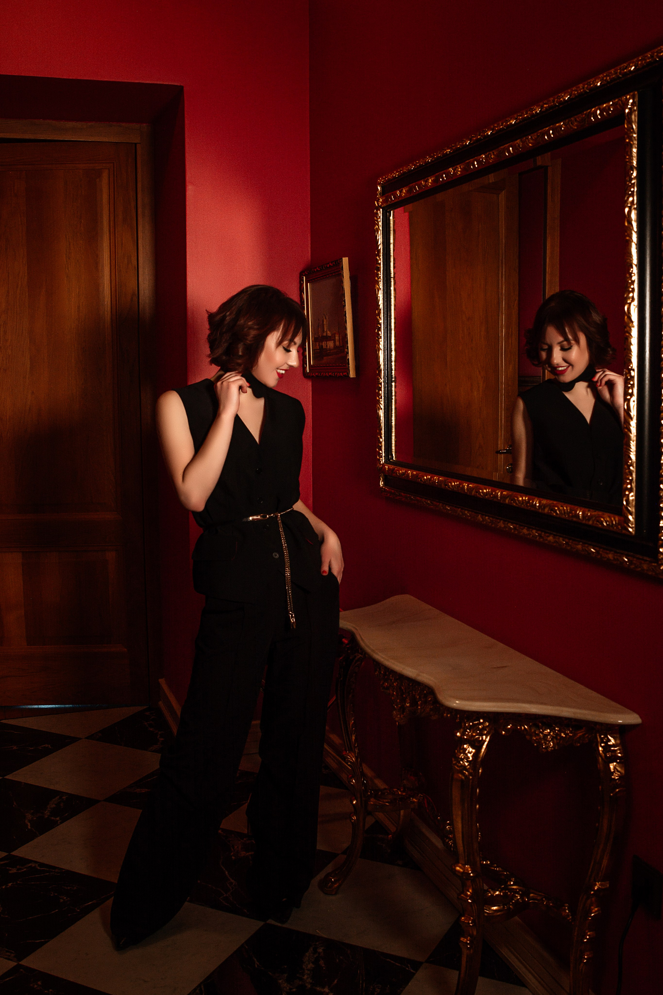 Фотосессия Миссис Бизнес СПб в отеле «Трезини». Портретный фотограф в Санкт-Петербурге Дмитриева Наталия