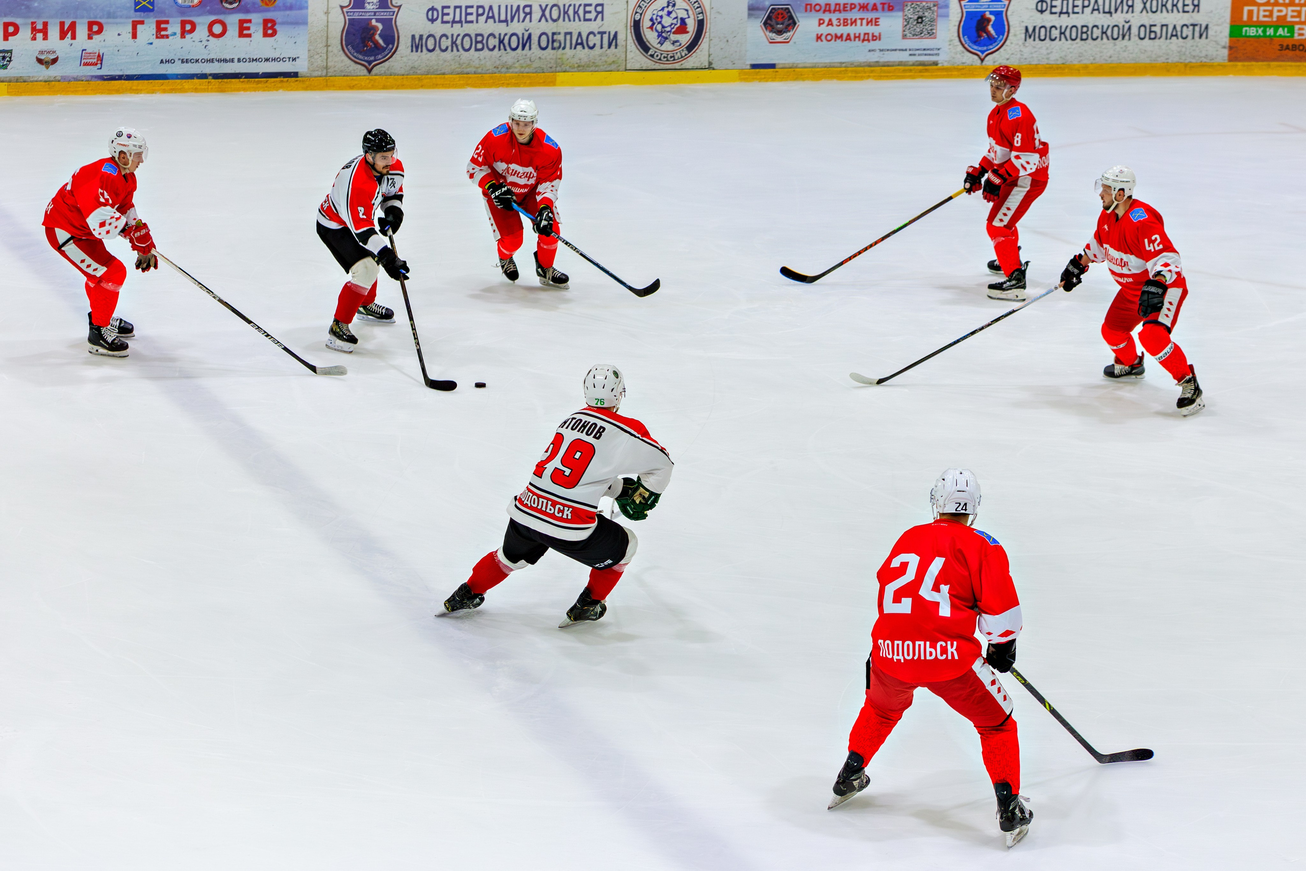 Авангард — Родина / Чемпионат г. о. Подольск памяти Д. Тараева. Выпускные альбомы и школьный фотограф в Подольске, Троицке, Щербинке, Москве и Московской области