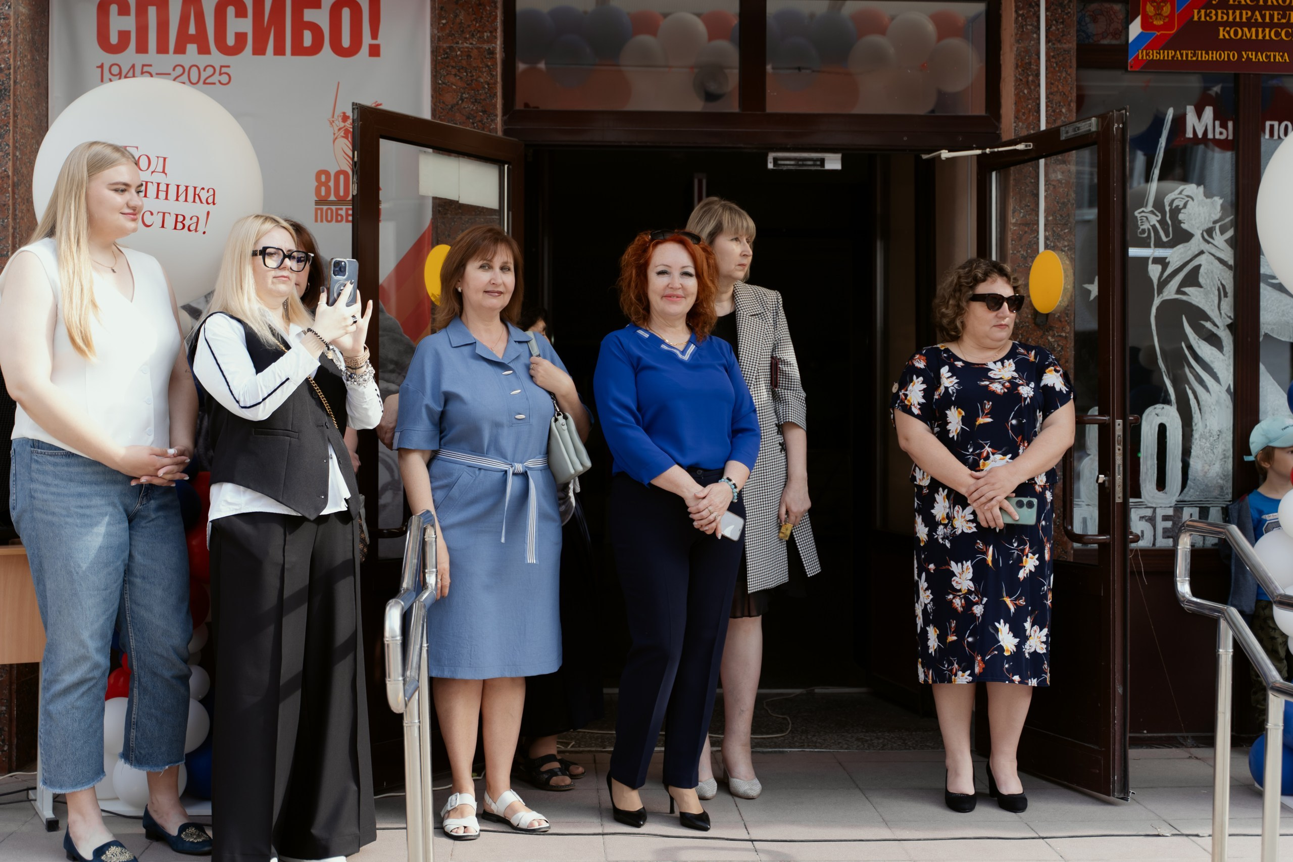 9 класс 33 школа. Выпускные альбомы Натальи Бутко: Новороссийск, Анапа, Геленджик