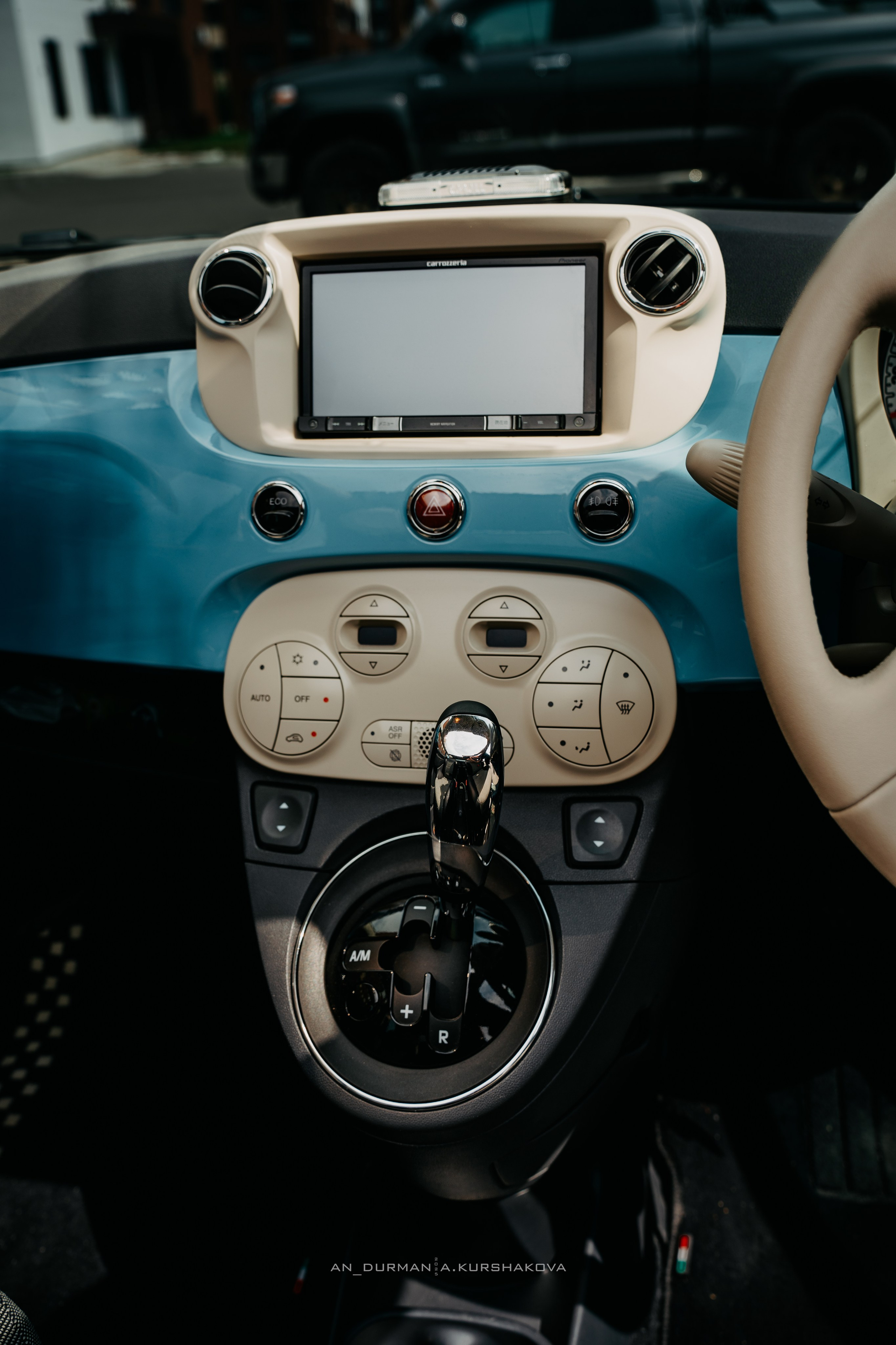 Fiat 500 — 25'. Фотограф, видеограф и пилот дрона на Байкале