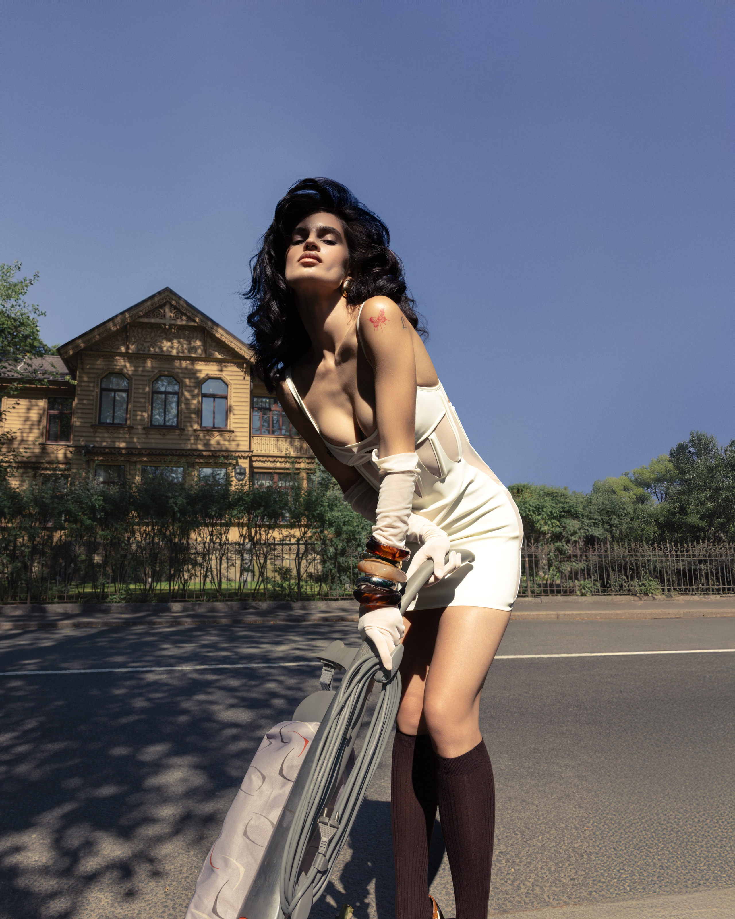 Sasha Panika. Photographer. Producer. Retoucher