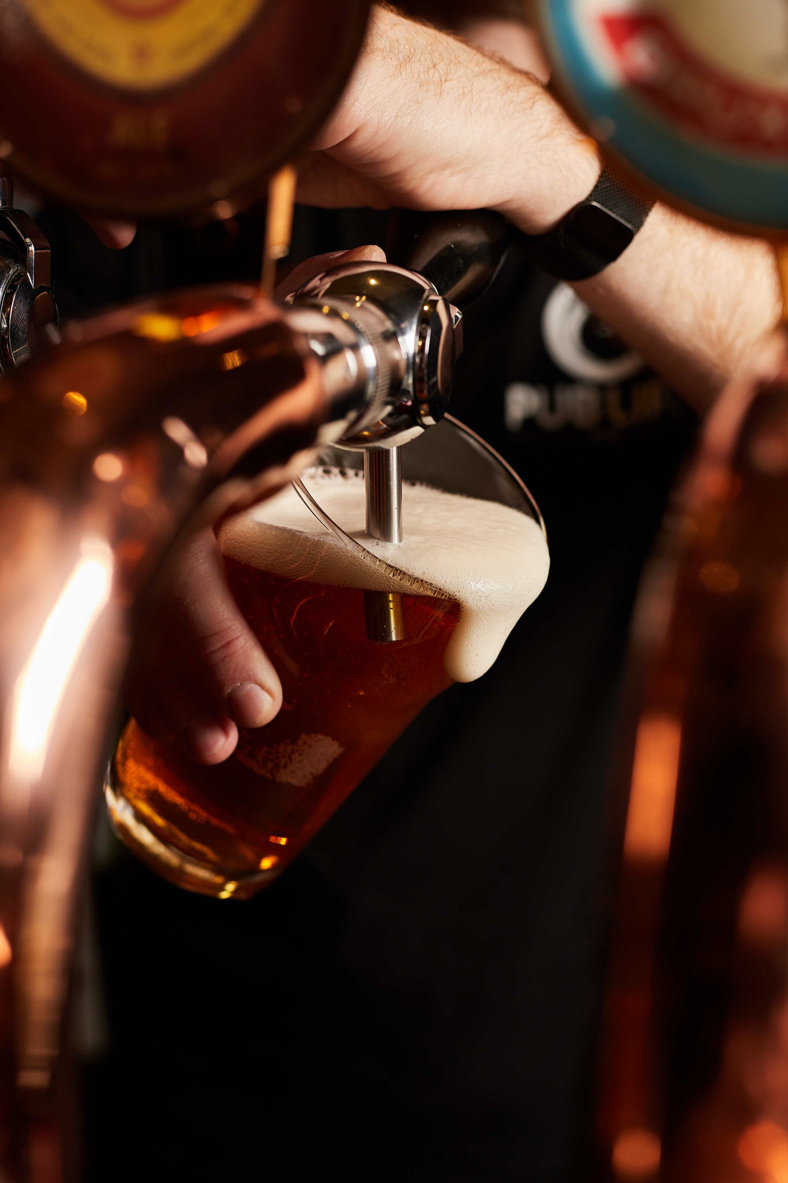 Ресторанный холдинг, объединяющий 7 московских пабов, каждый из которых имеет свою концепцию и легенду. Фотограф|Москва-СПб| Анастасия Рябинина