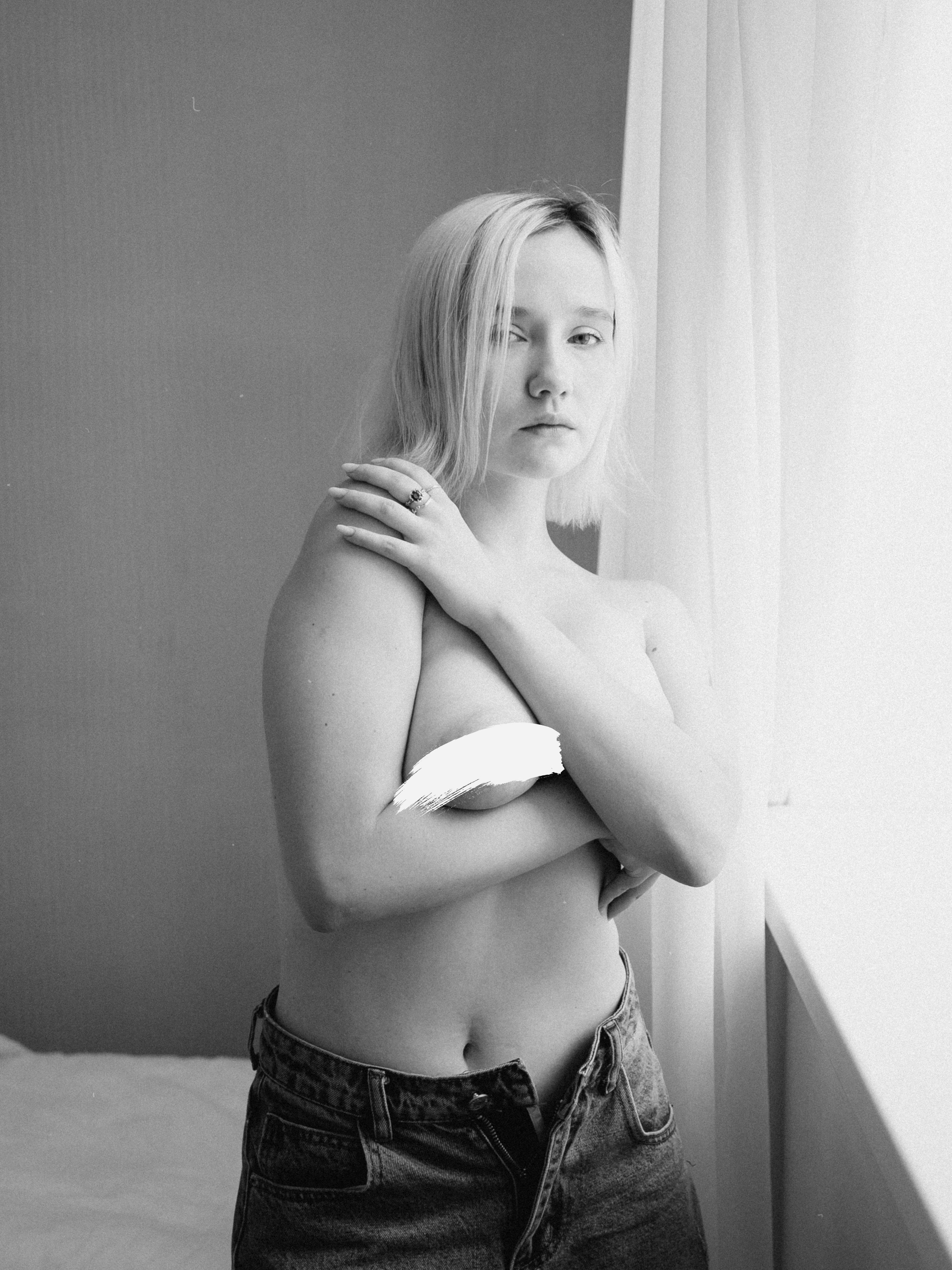 Ню фотосессия в студии