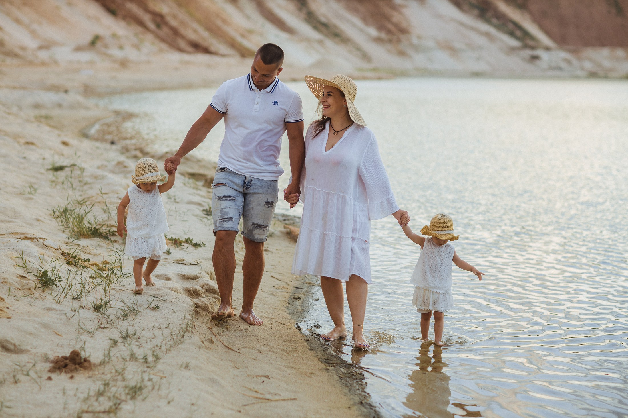 Прогулочная съемка Тани на карьере. Фотографы в городе Волгограде — Людмила Агеева и Алексей Околелов
