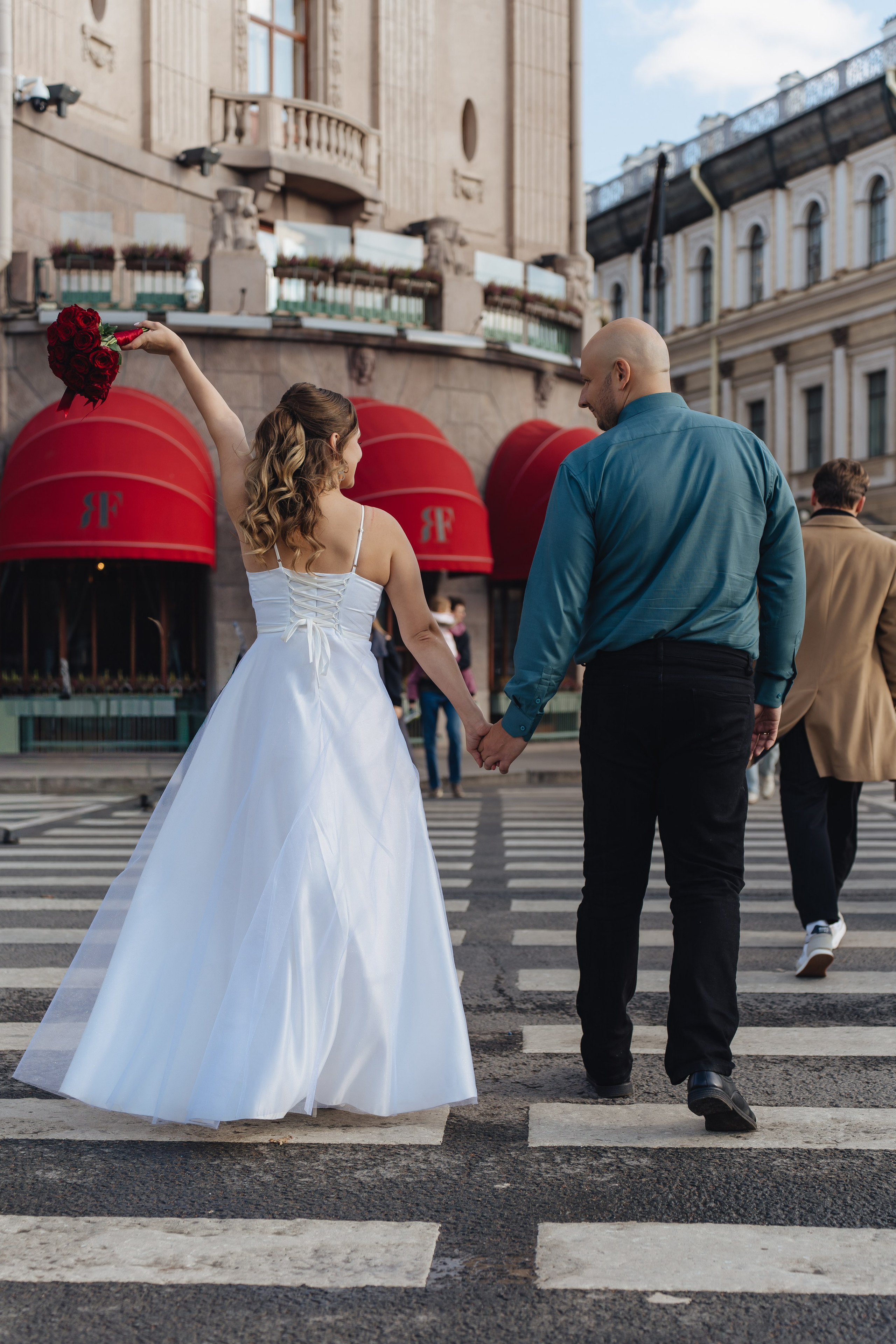 Солнечная свадьба в Санкт-Петербурге