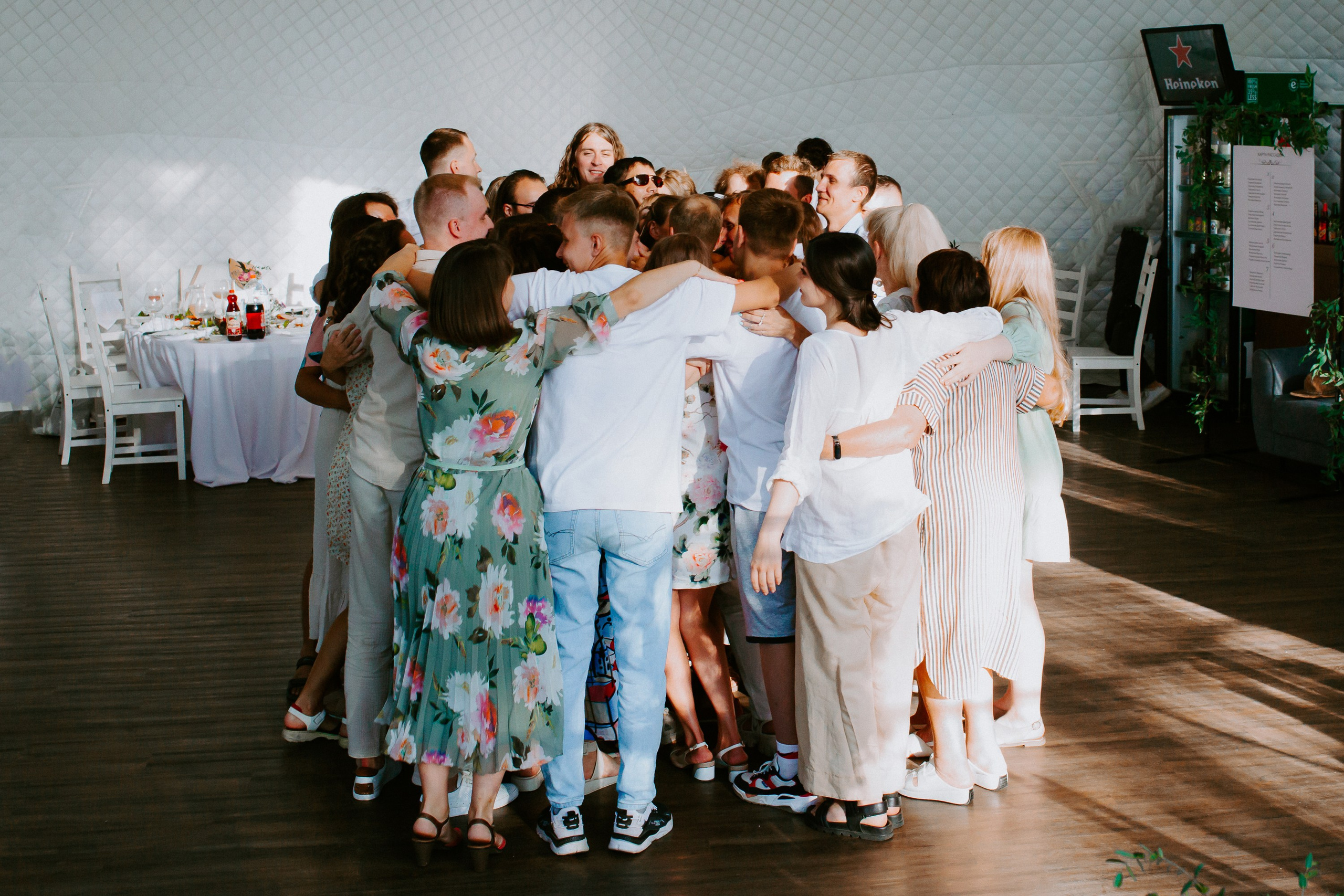 Выездная регистрация и свадебный банкет. Евгения и Илья. Фотограф в Челябинске Ополихина Анна