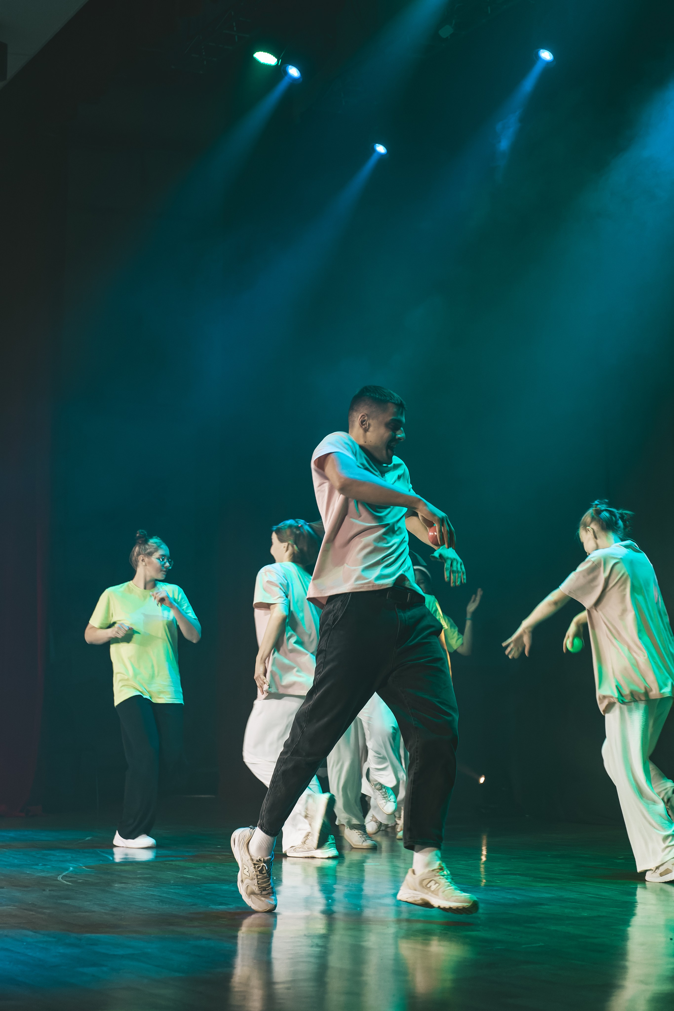 СмолГУ — Зеленое Яблоко — 2023. Танец. KiPPER Gallery — Фотограф