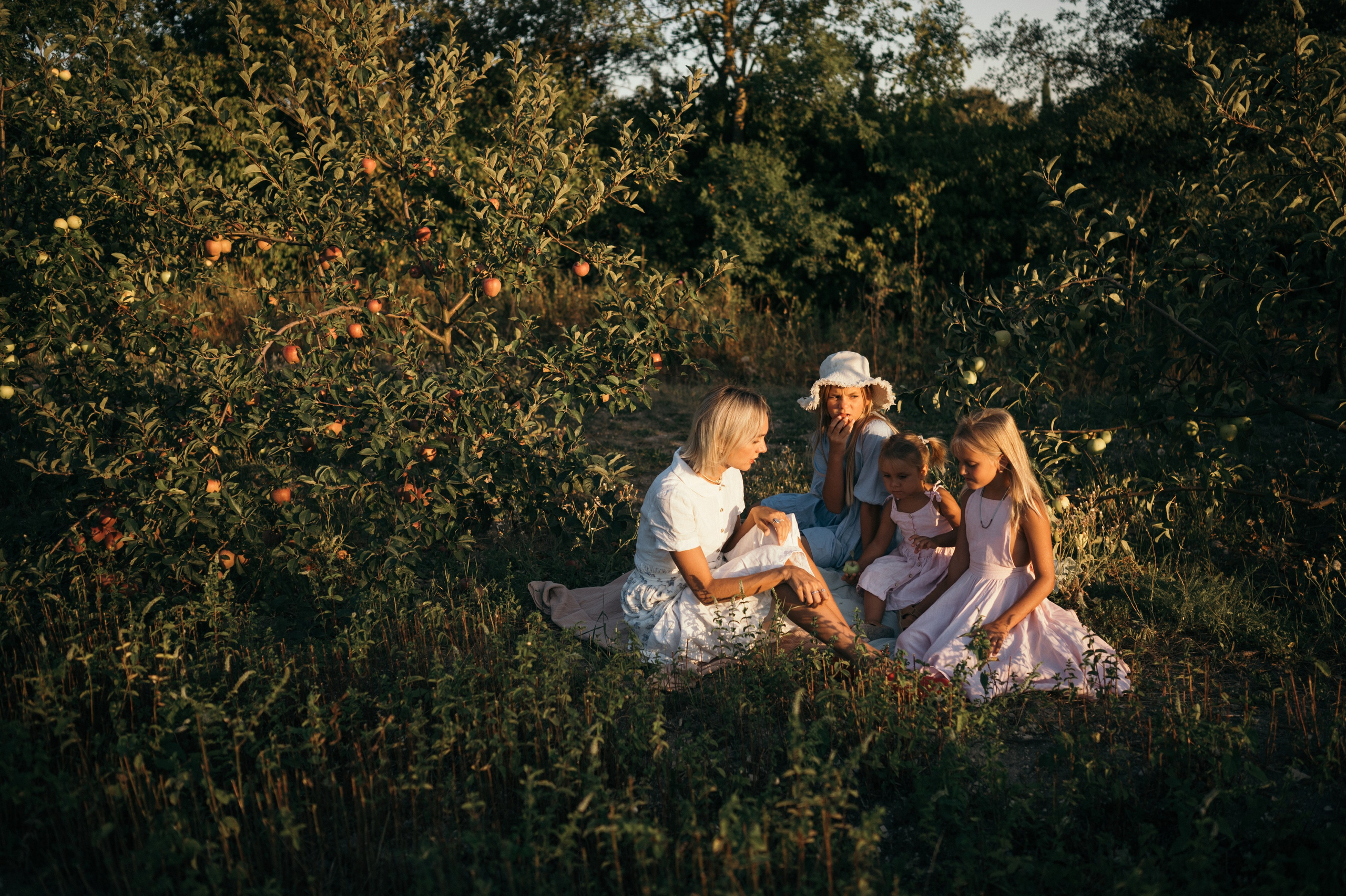 Катя, Мила, Дива и Ясна. Фотограф Горбенко Анна
