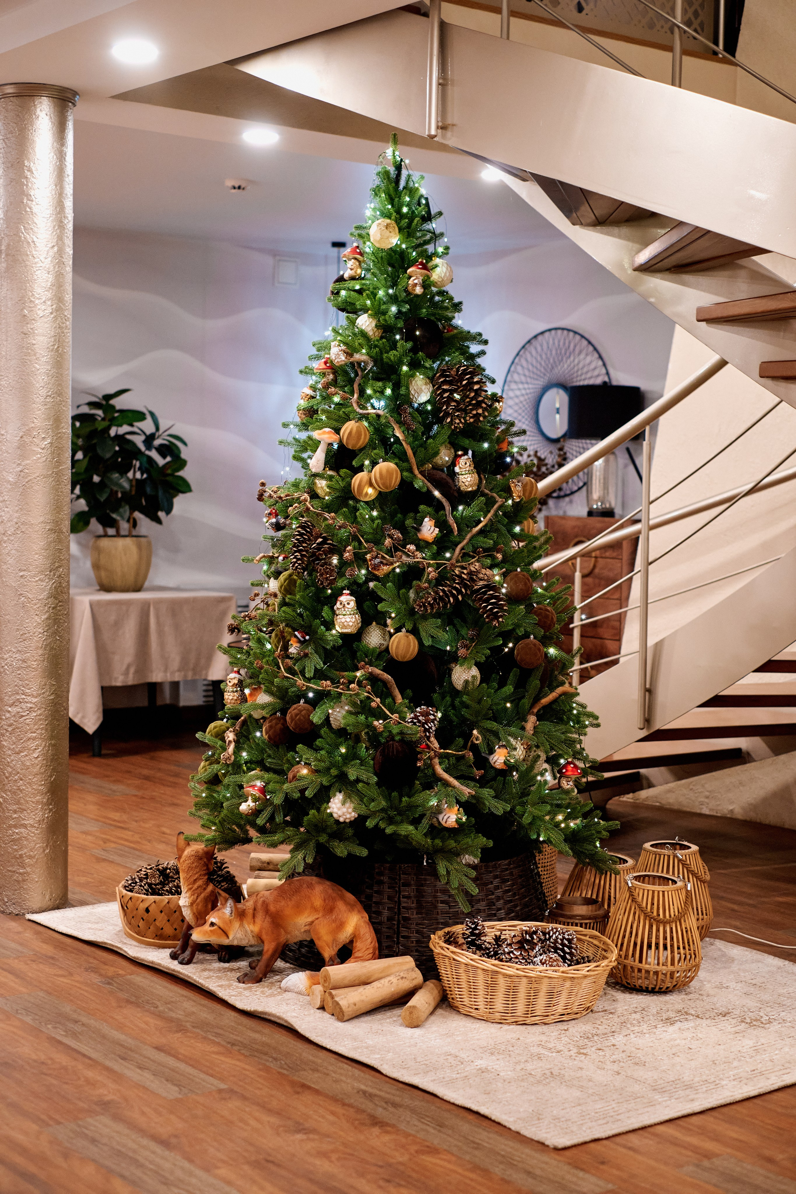 Новогодний декор ресторана Альбатрос. Фотограф Таганрог Анна Трайжон