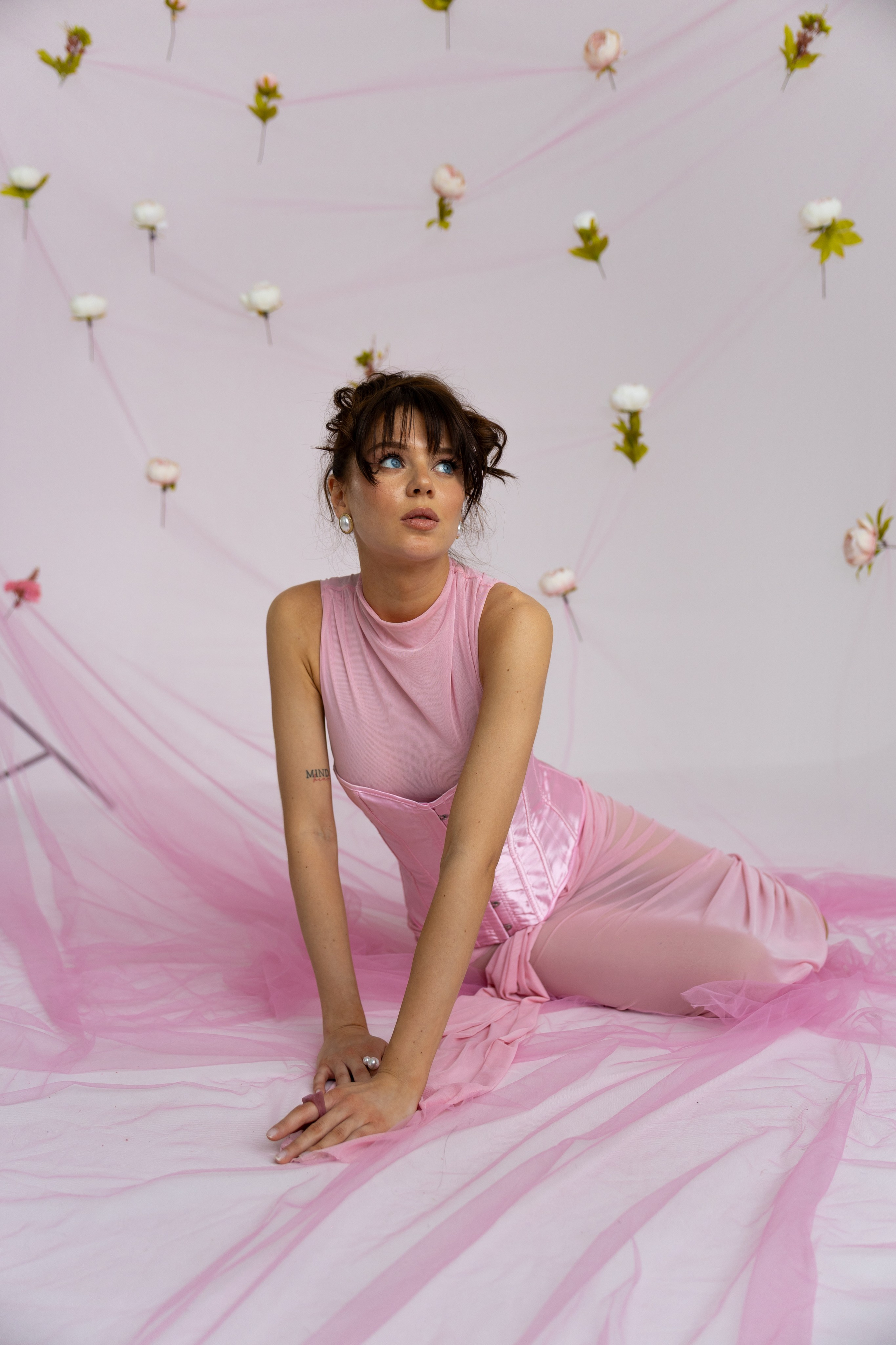 ЦВЕТОЧНАЯ ТЕЛЕЖКА. Фотограф в Москве Зябченко Екатерина. Съемки беременности, love story, семейный, портреты в студии и на улице