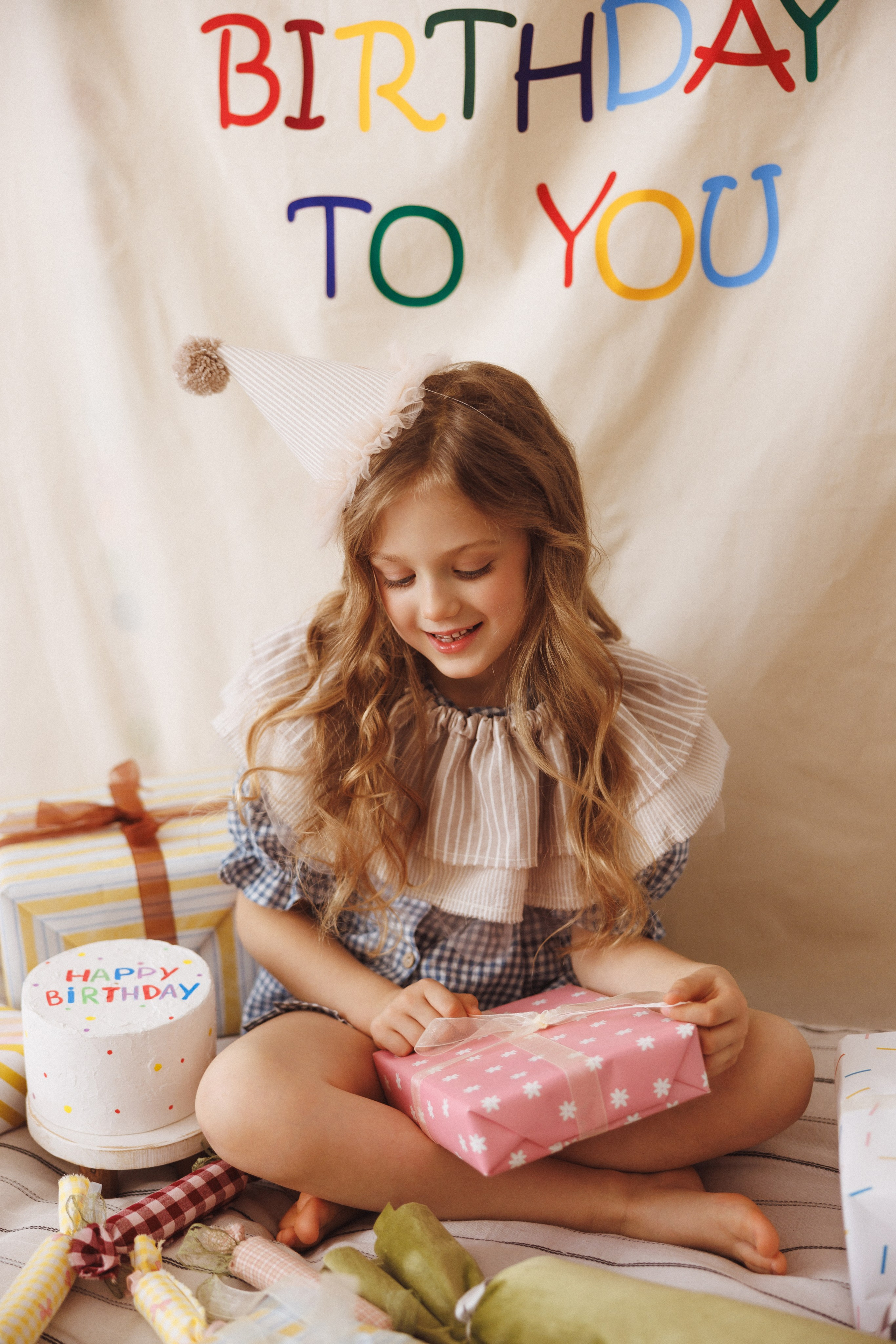 Яркая, весёлая фотосессия к Дню рождения. Фотостудия «Mestone», город Краснодар. Семейный и детский фотограф в Краснодаре Анна Трашкова