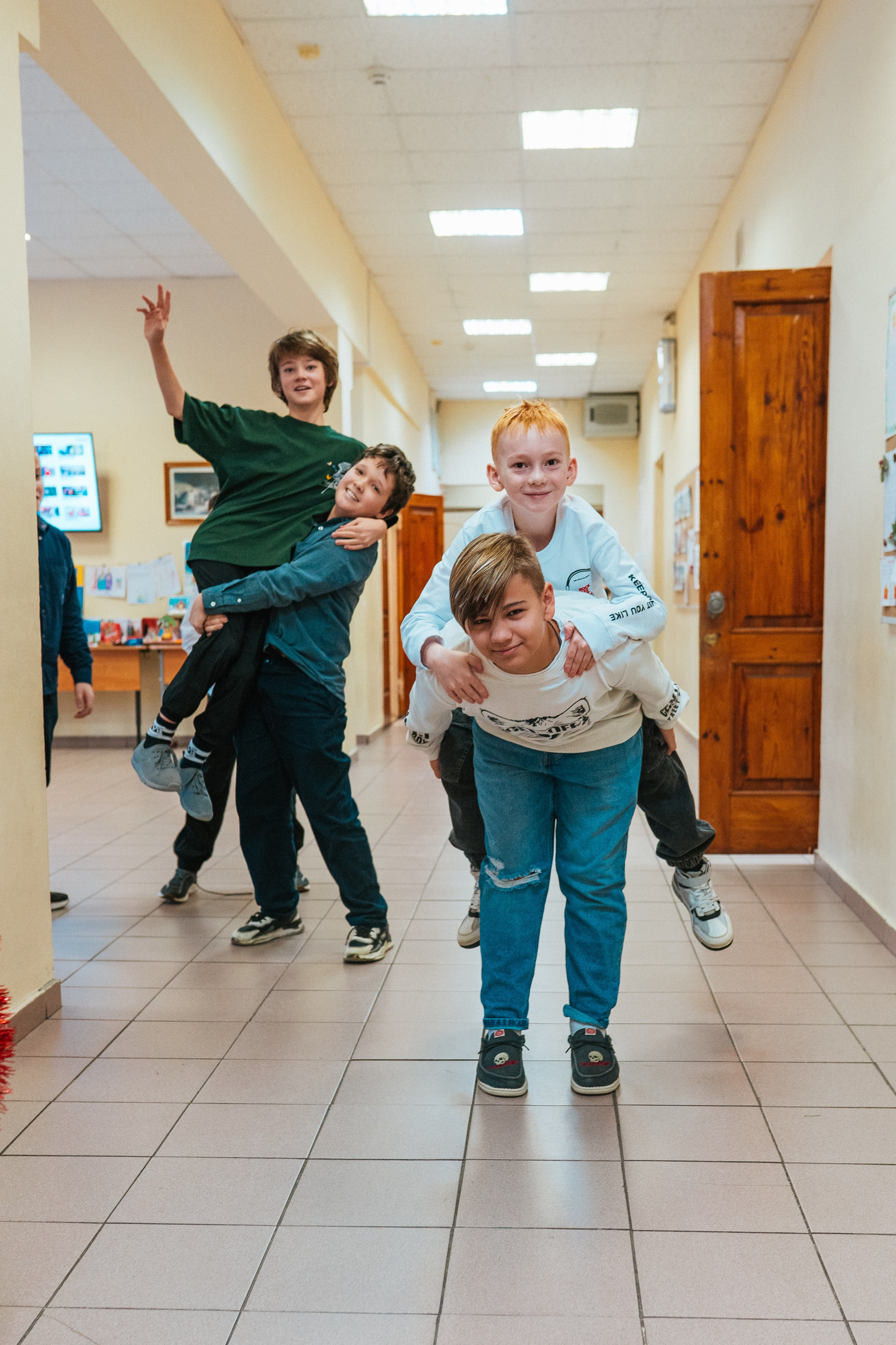 6 класс. Школьные альбомы и альбомы для детского сада. Юлия Осипова. Москва