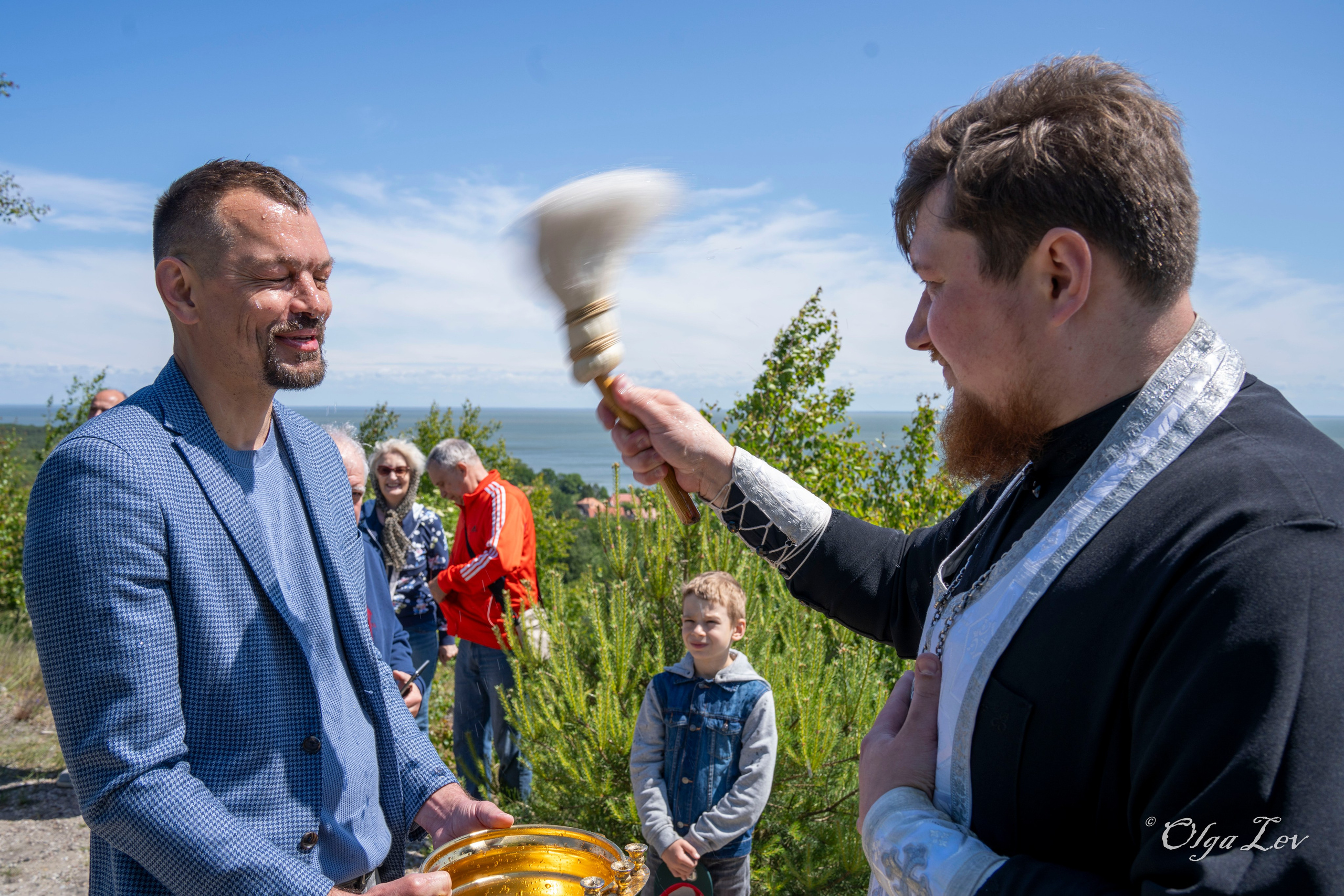Освящение Поклонного Креста в поселке Морское Калининградской области. Сфотографируй мою душу!