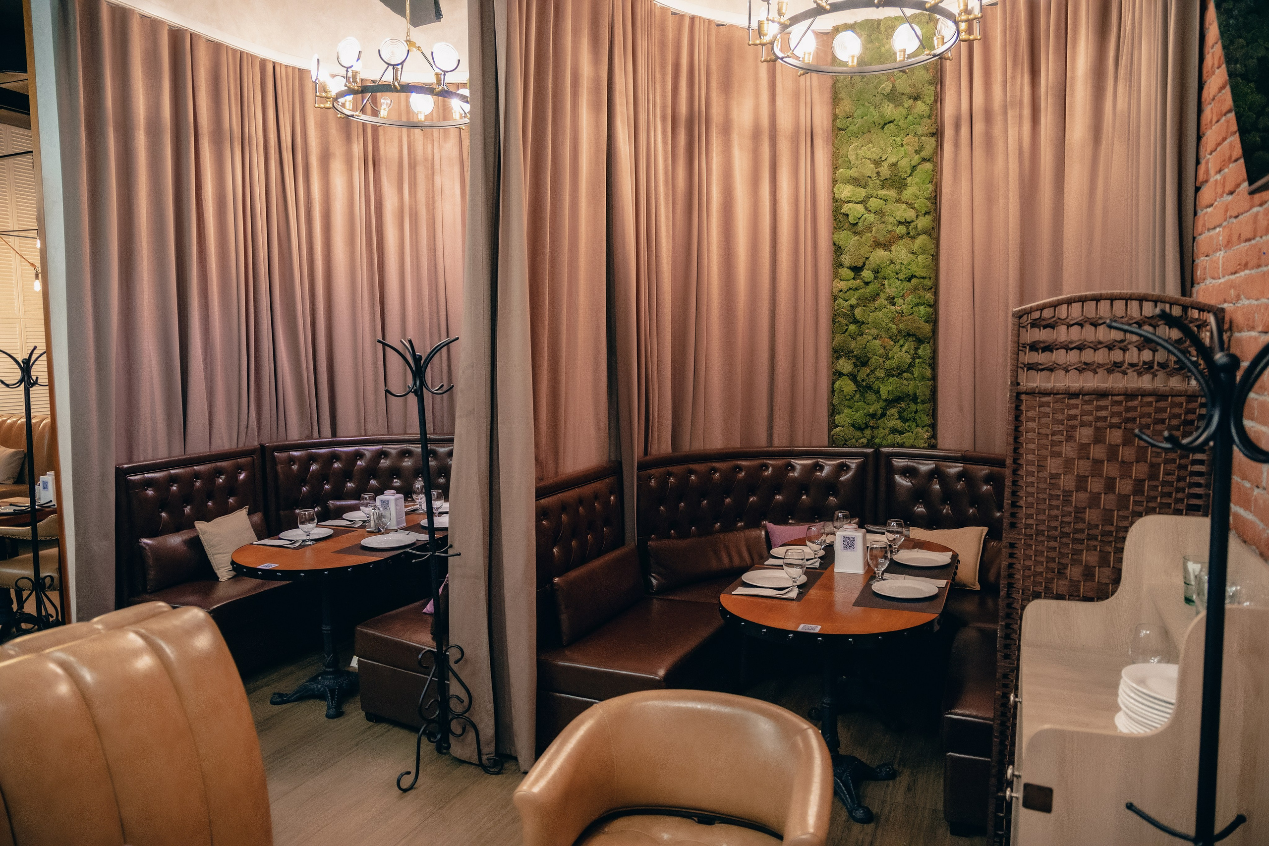 Пример семь. Семейный и Свадебный фотограф в Астане Александр Астапов