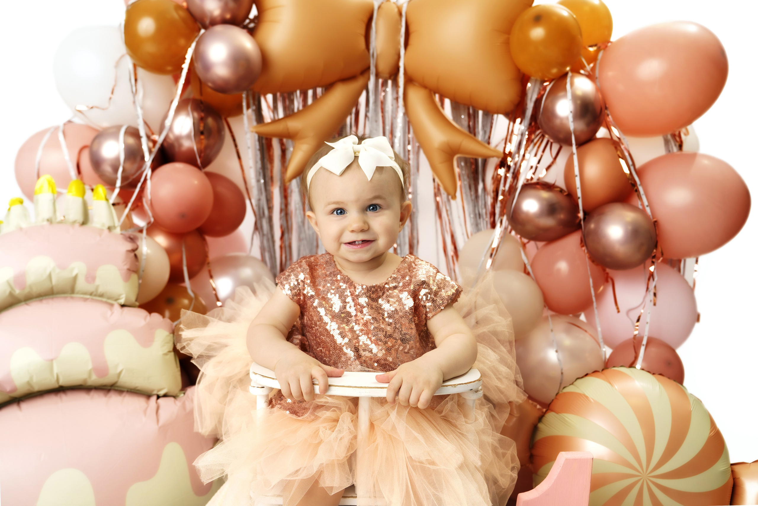 Фотосессия ГОДОВАСИЕ. Фотограф новорожденных, детей до года и беременных в Симферополе