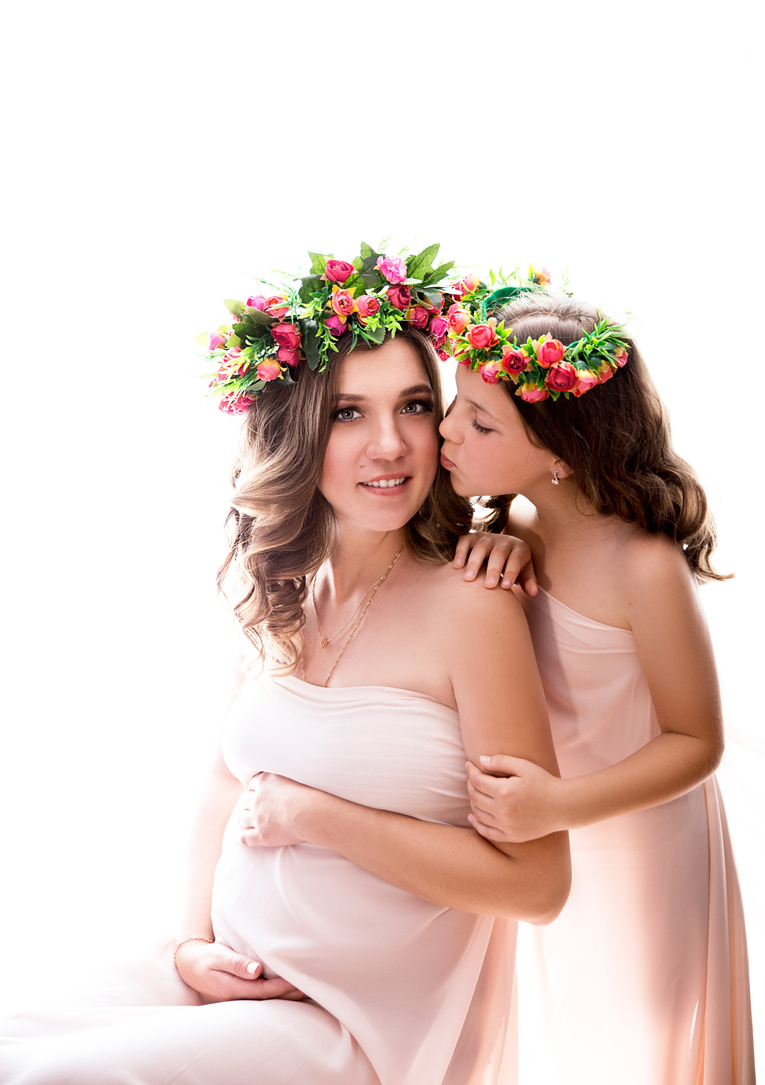 В ОЖИДАНИИ. Фотограф новорожденных, детей до года и беременных в Симферополе