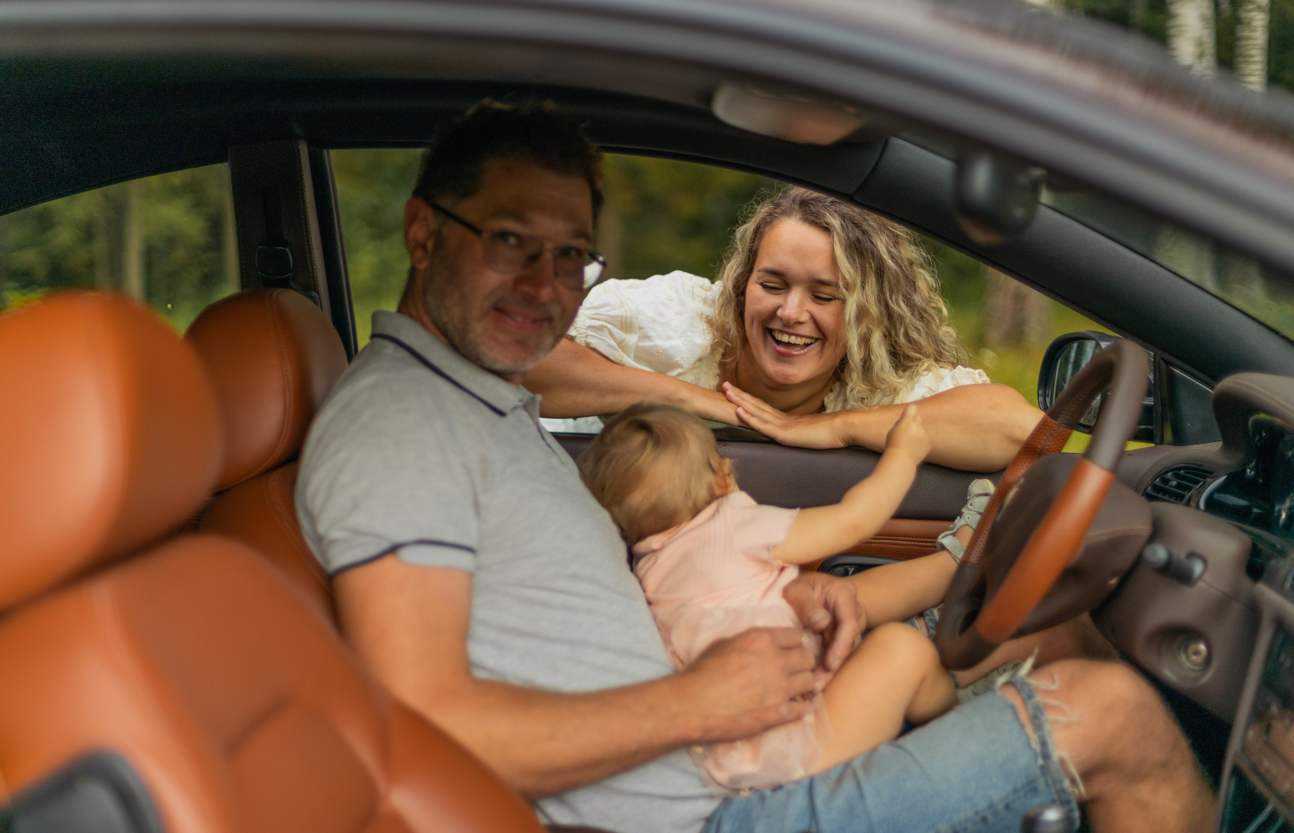 Евгений с семьей. Главная