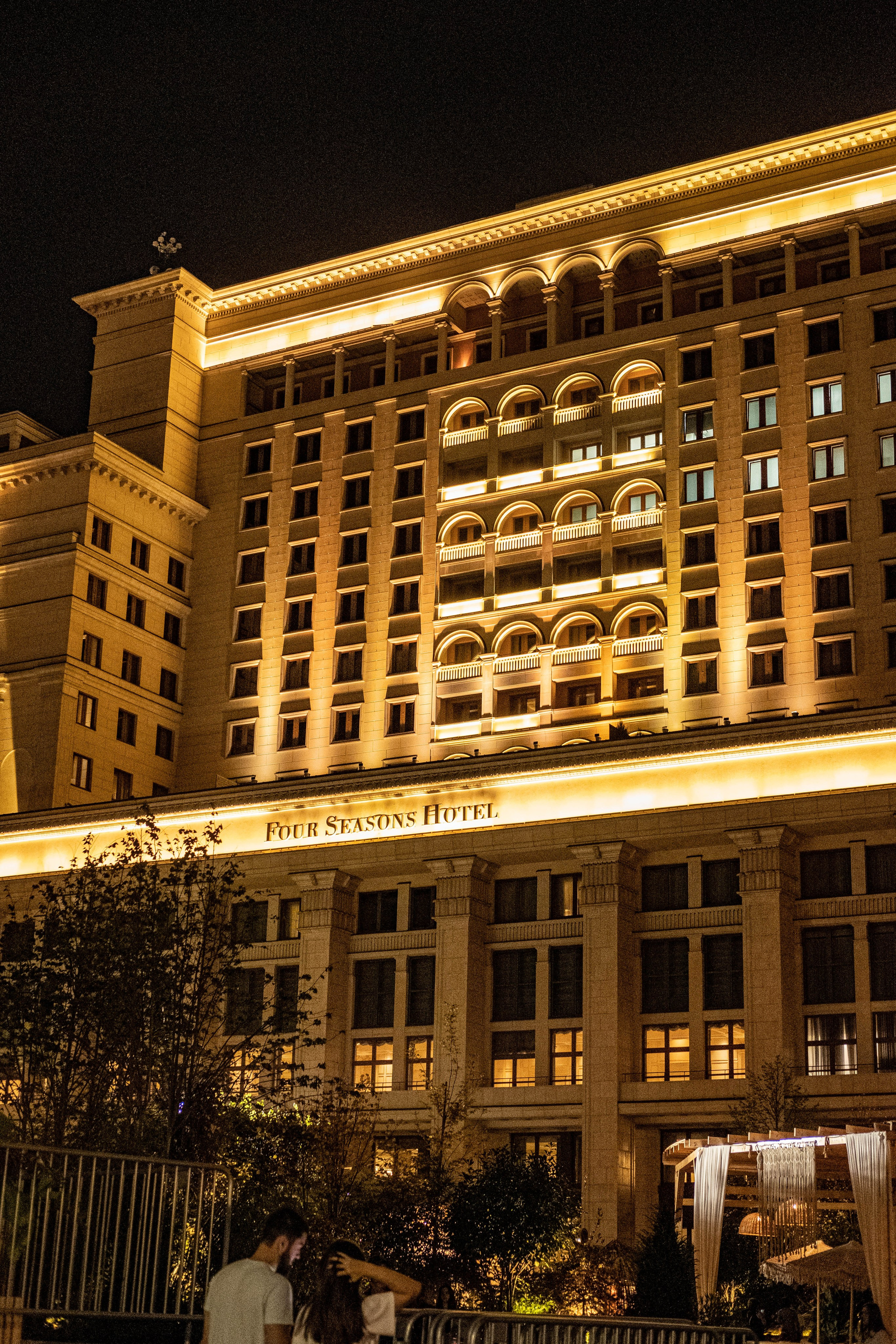 Москва 2024. Свадебный и семейный фотограф в Новосибирске, Санкт-Петербурге, Москве